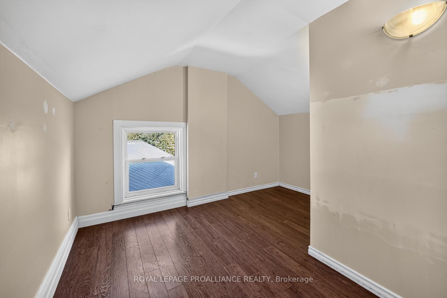 22 Abbott Street Property Photo 17