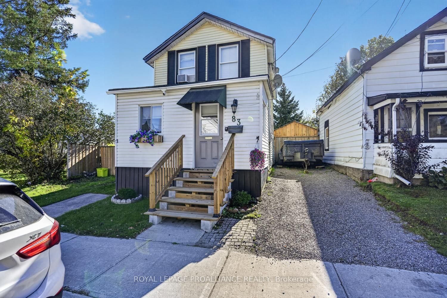 83 Louis Street Property Photo 1