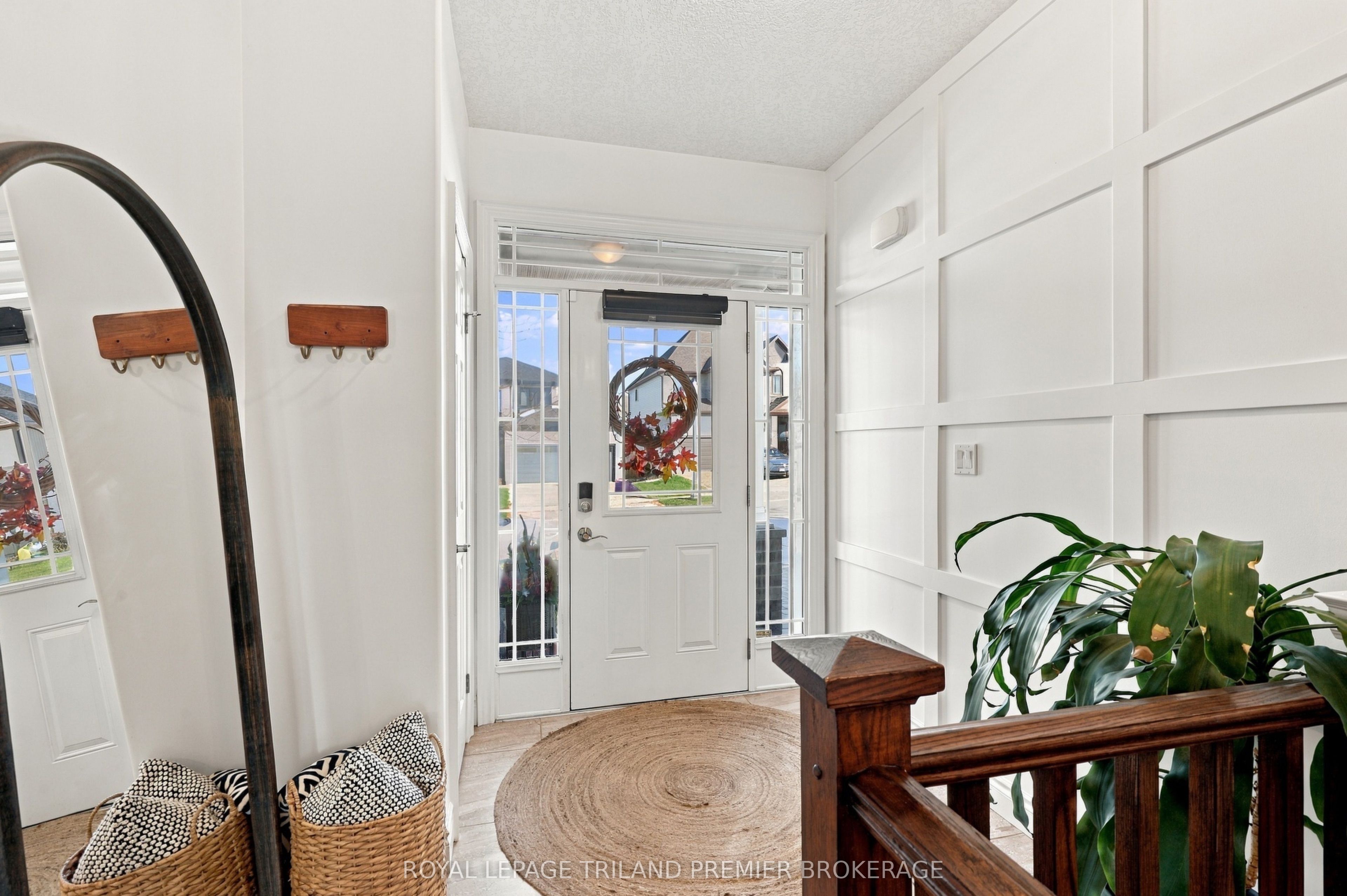 745 Kleinburg Drive Property Photo 4