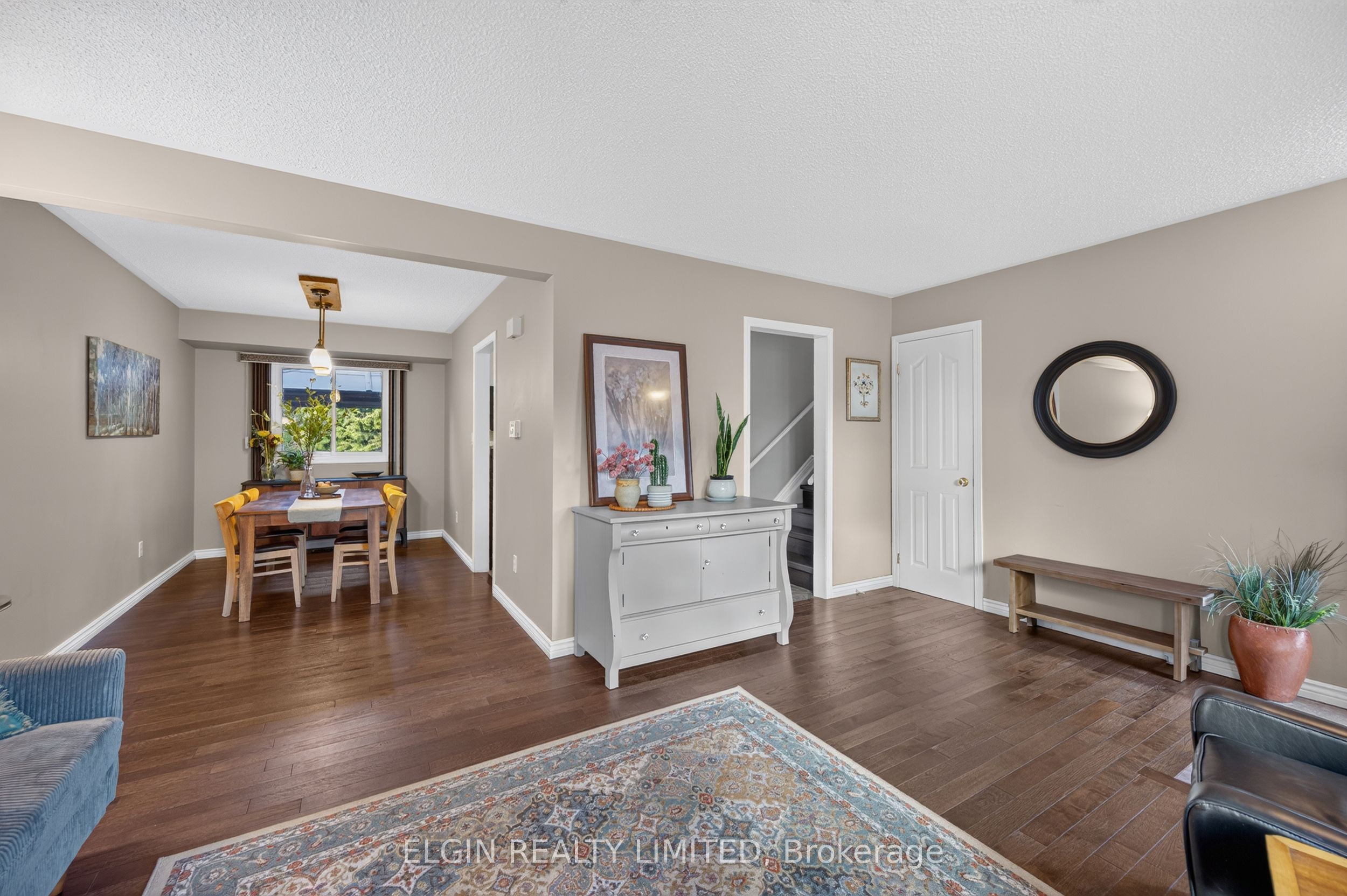 6 Aldborough Avenue Property Photo 6