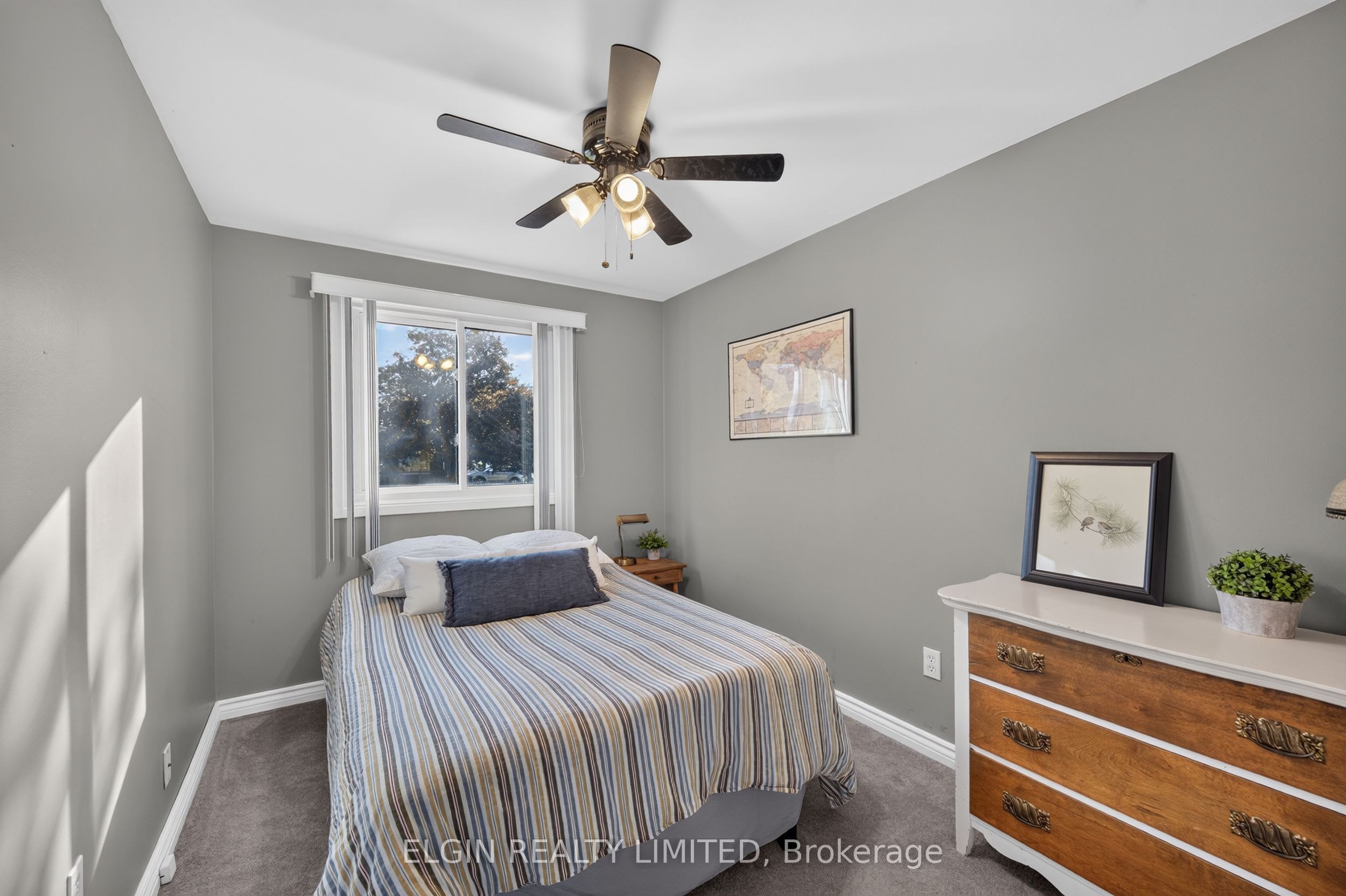 6 Aldborough Avenue Property Photo 17