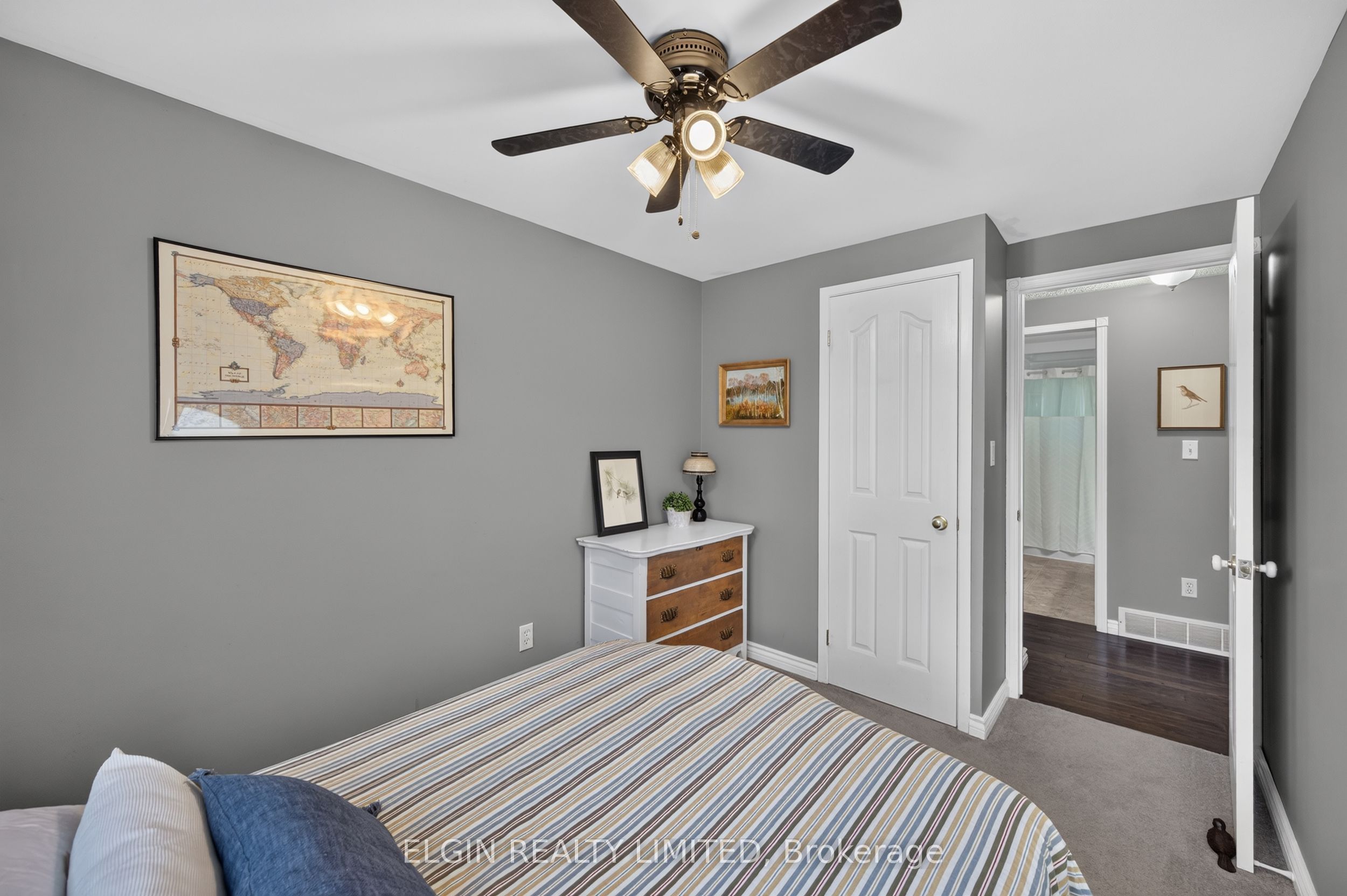 6 Aldborough Avenue Property Photo 18