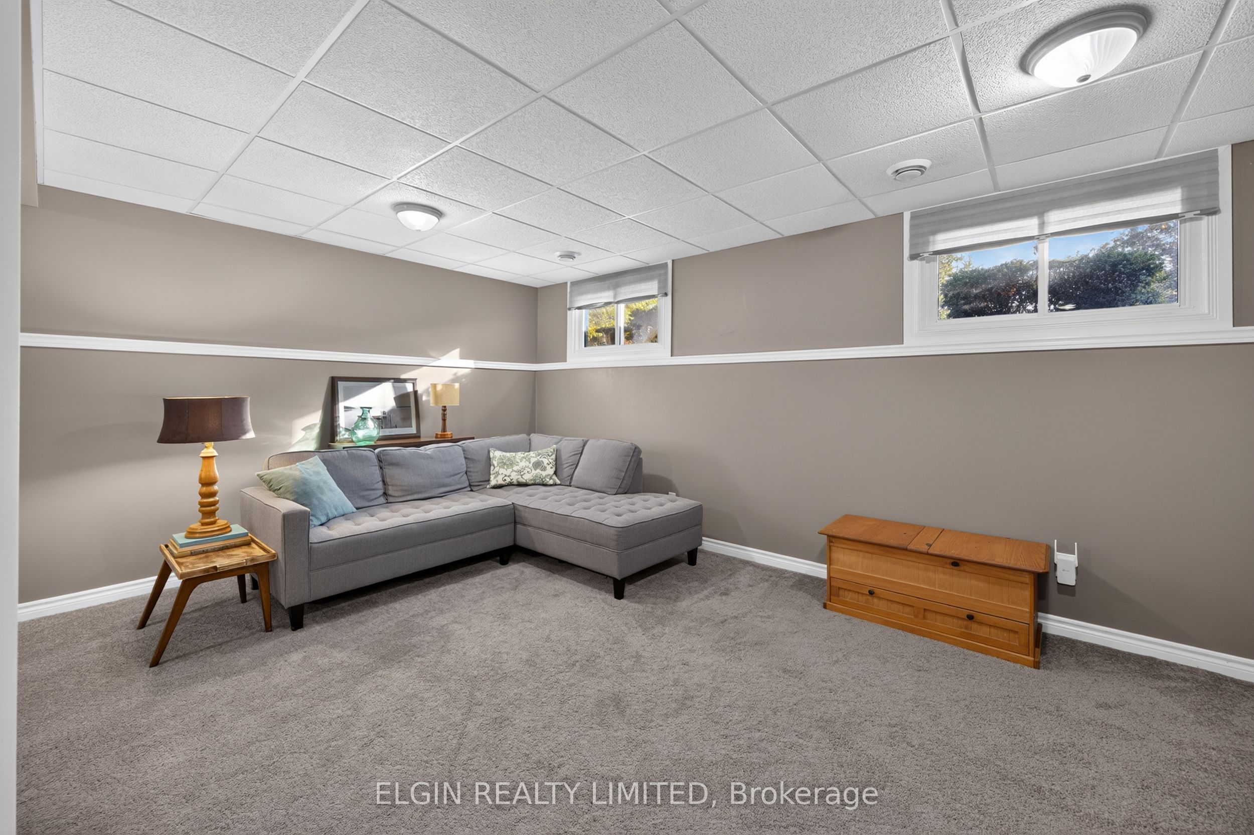 6 Aldborough Avenue Property Photo 21