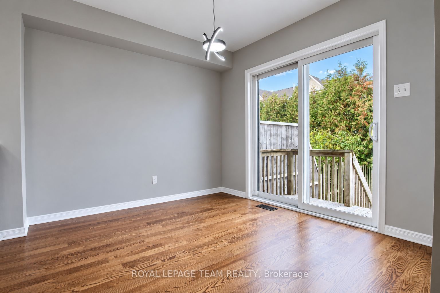 190 Sorento Street Property Photo 9