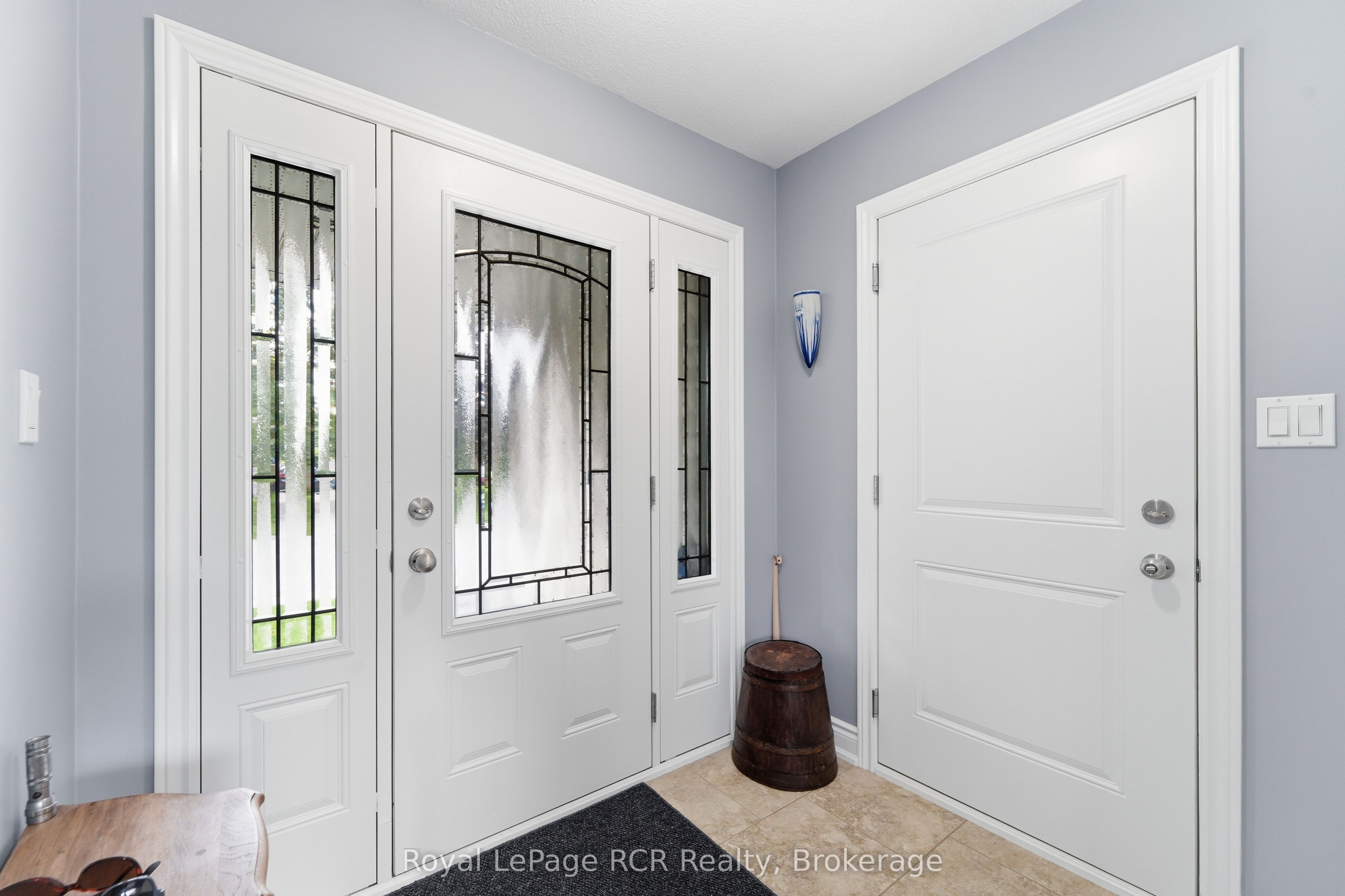 358 5th Street Property Photo 3