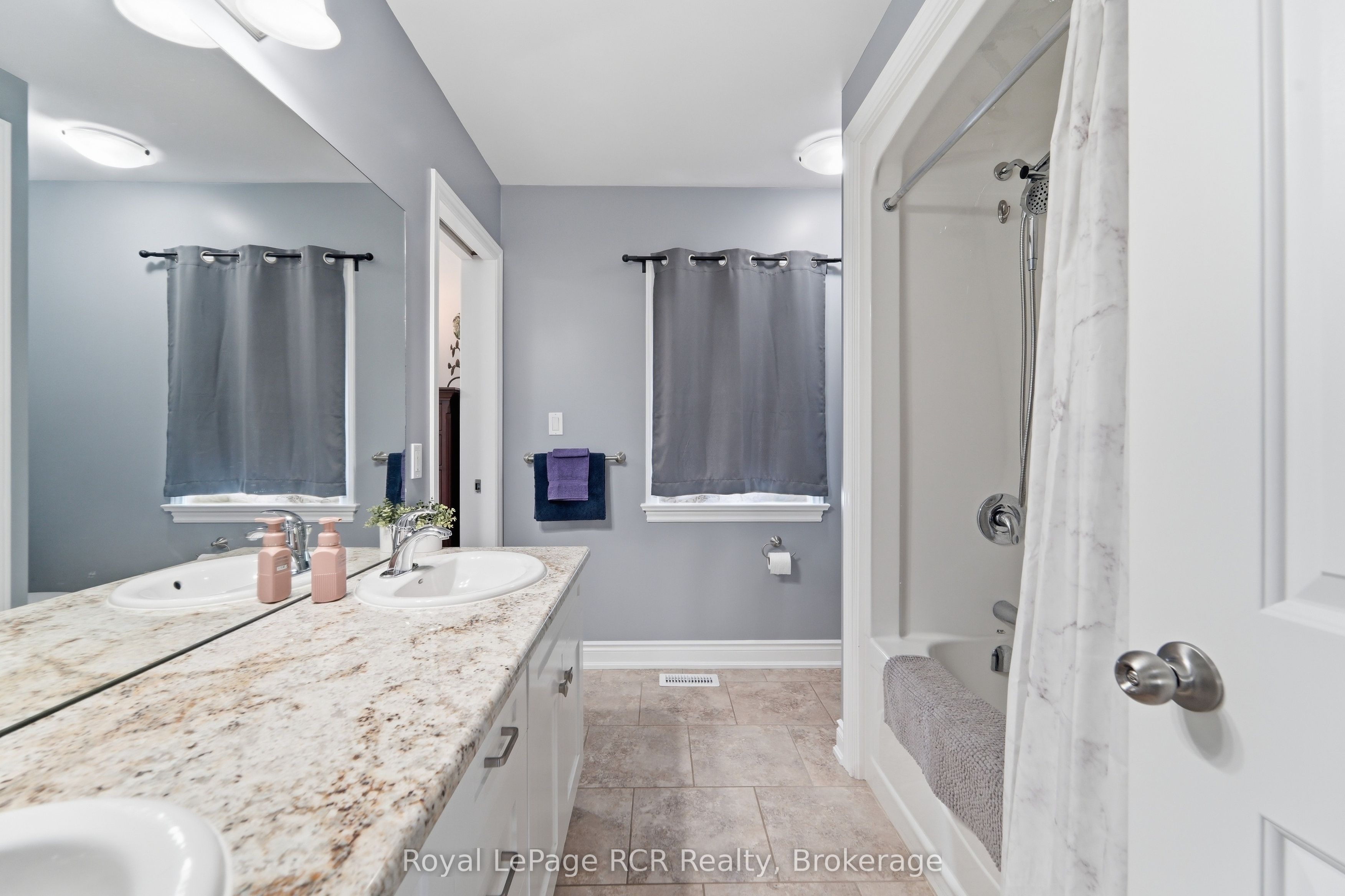 358 5th Street Property Photo 14