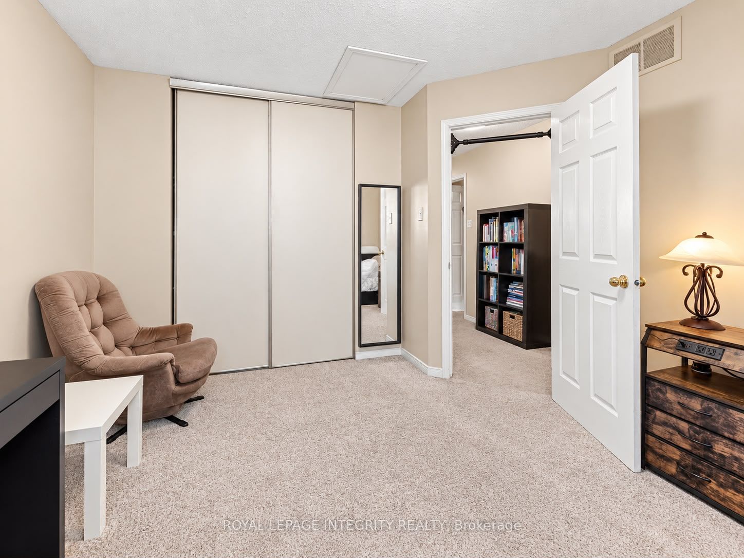 17 Constable Street Property Photo 22
