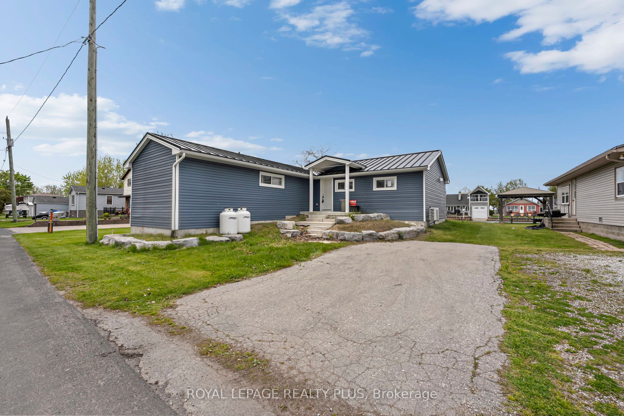 36 Dickinson Avenue Property Photo 36