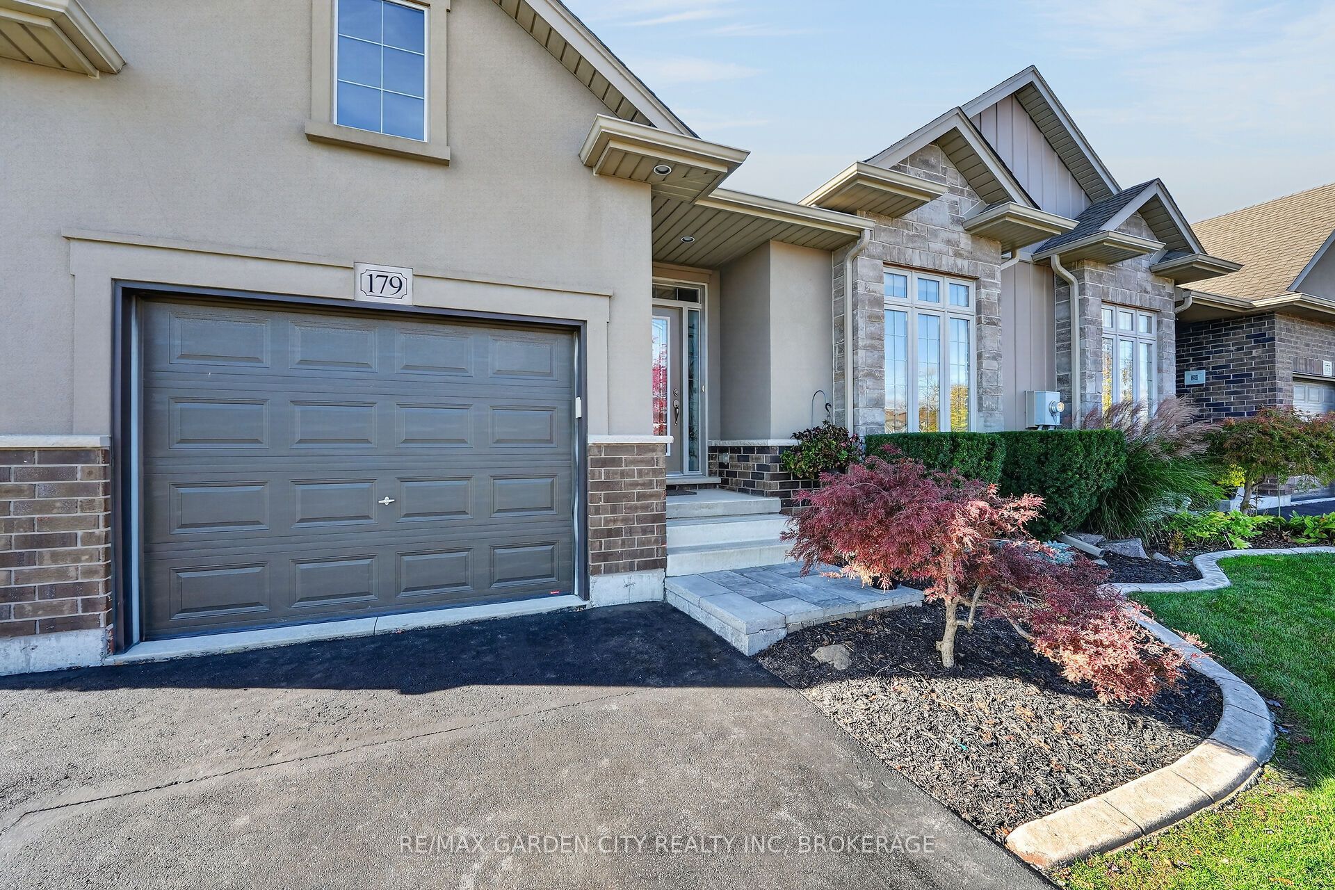 179 Falcon Drive Property Photo 2