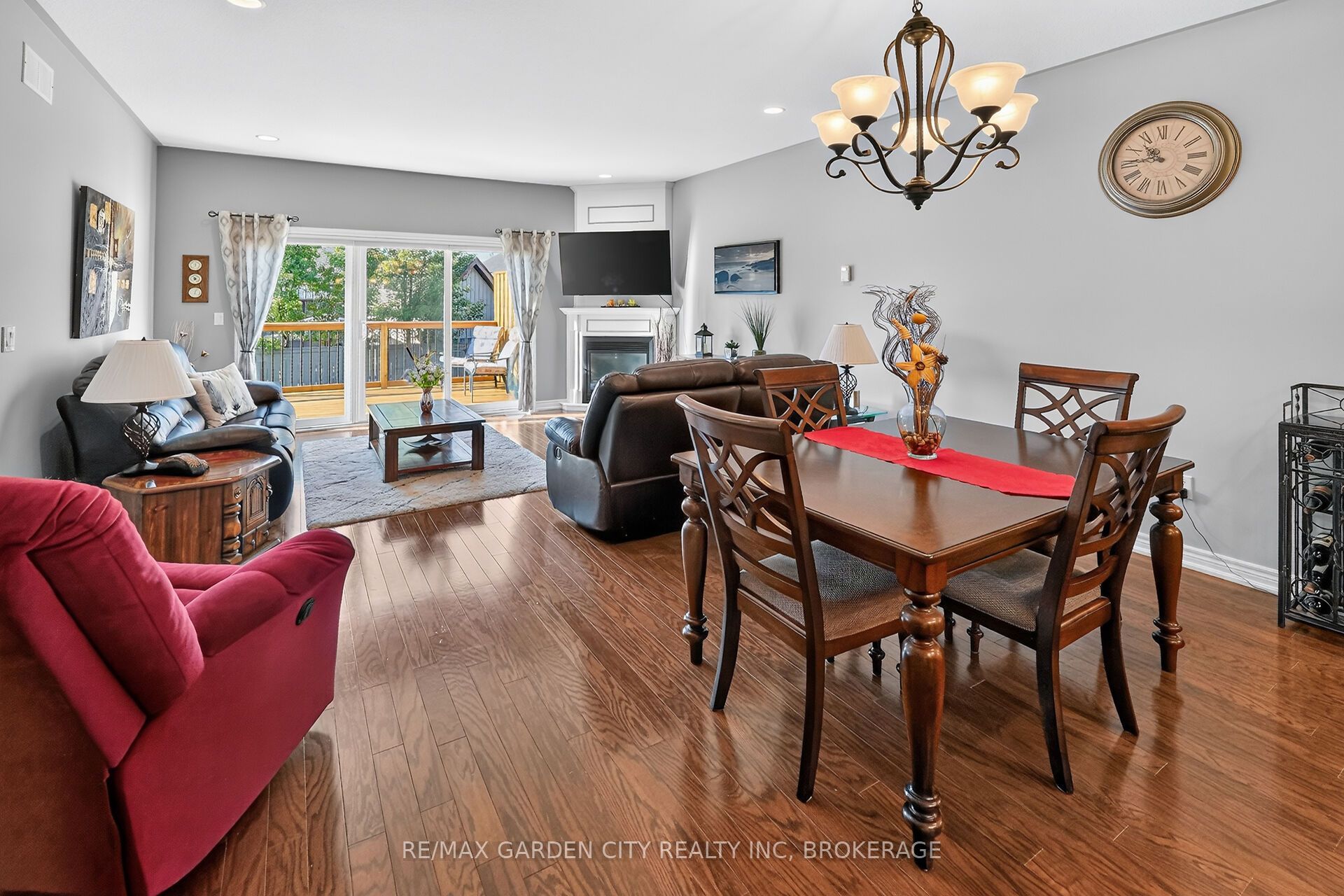 179 Falcon Drive Property Photo 8