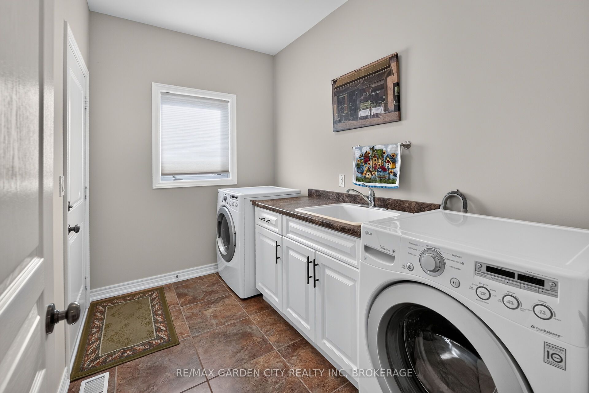 179 Falcon Drive Property Photo 24