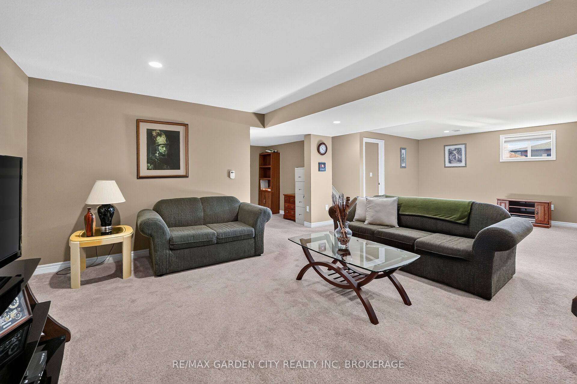 179 Falcon Drive Property Photo 25