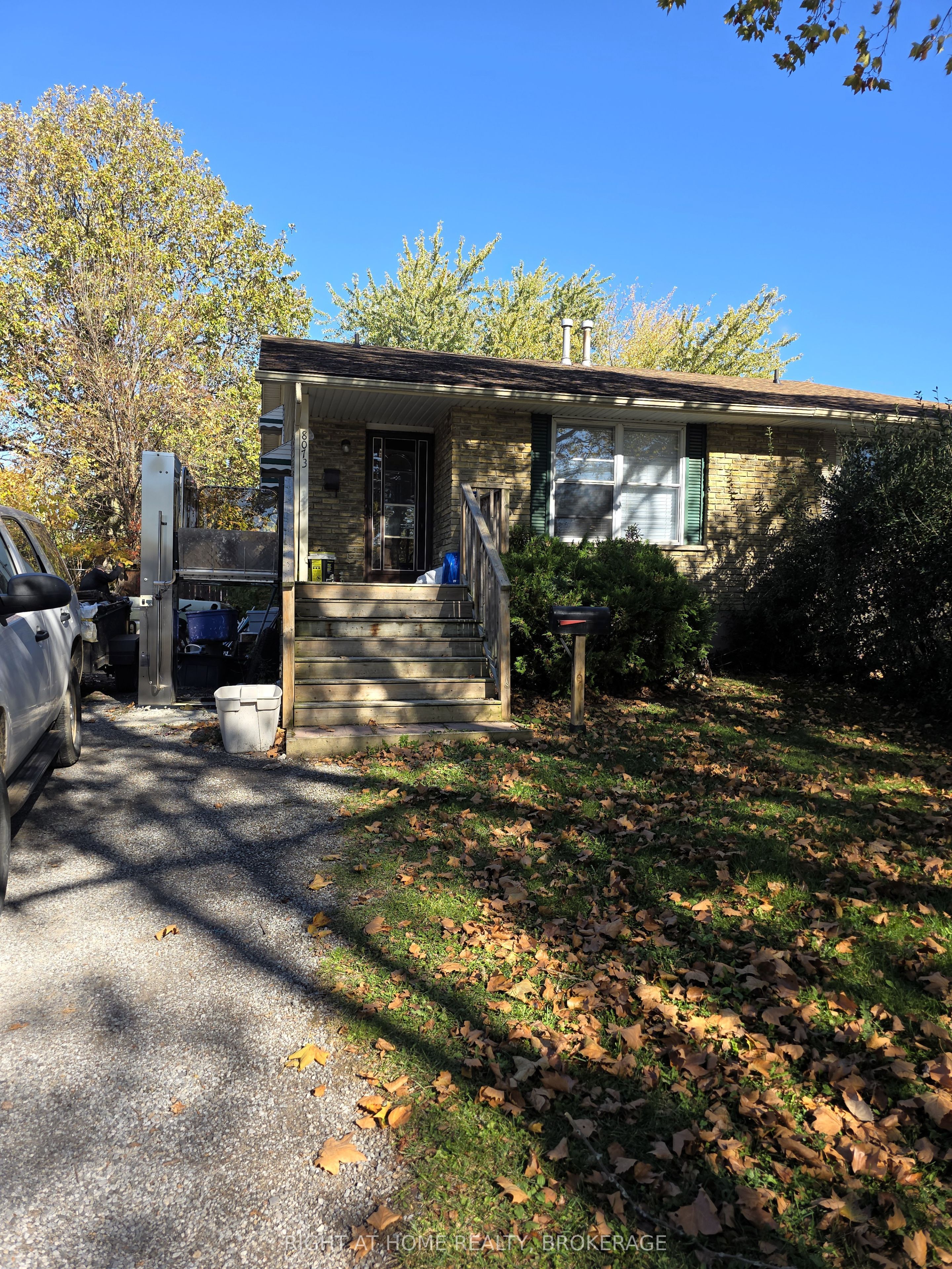 8073 Lynhurst Drive Property Photo 1
