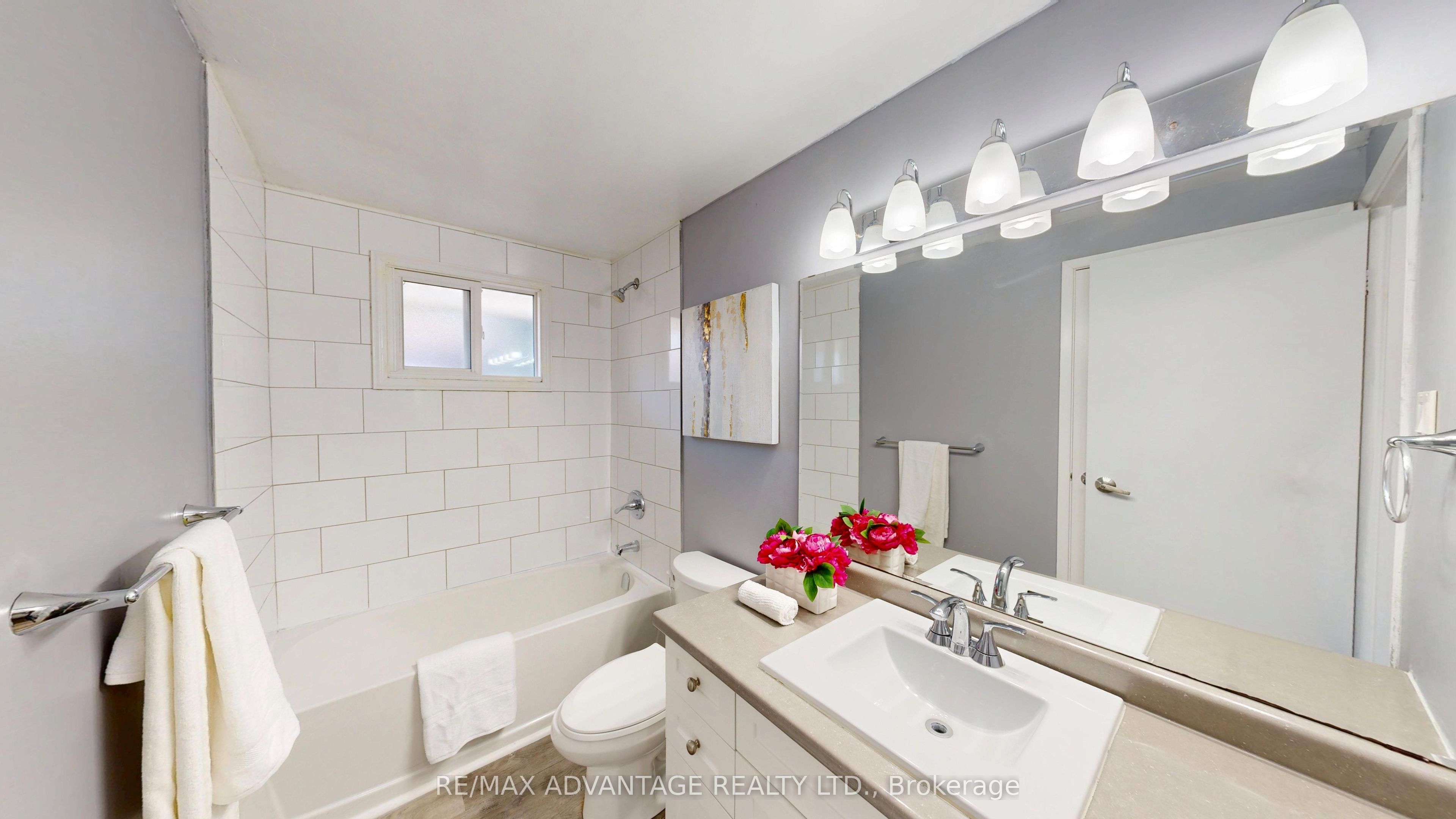 9 Camelot Crescent Property Photo 18