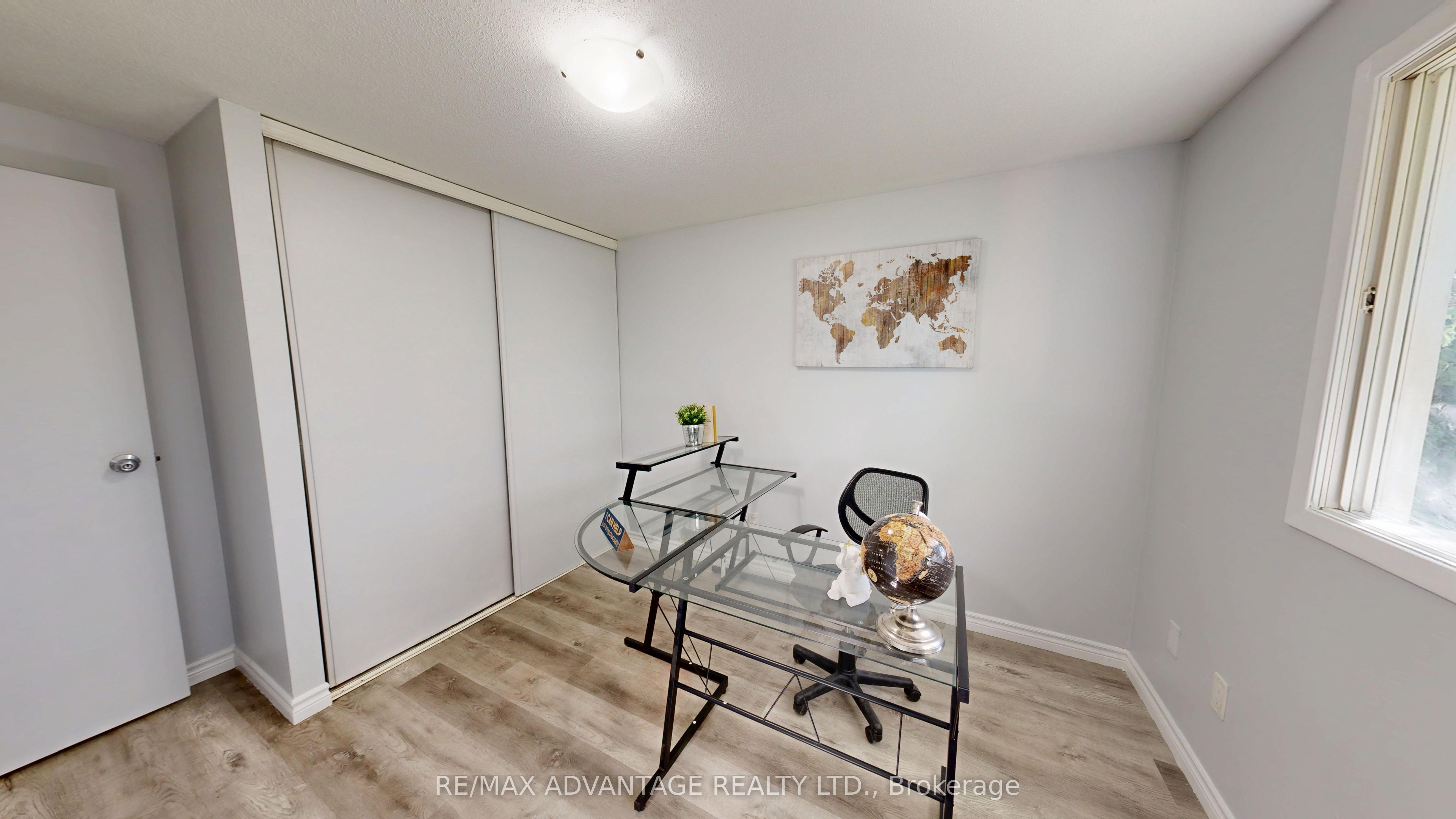 9 Camelot Crescent Property Photo 25