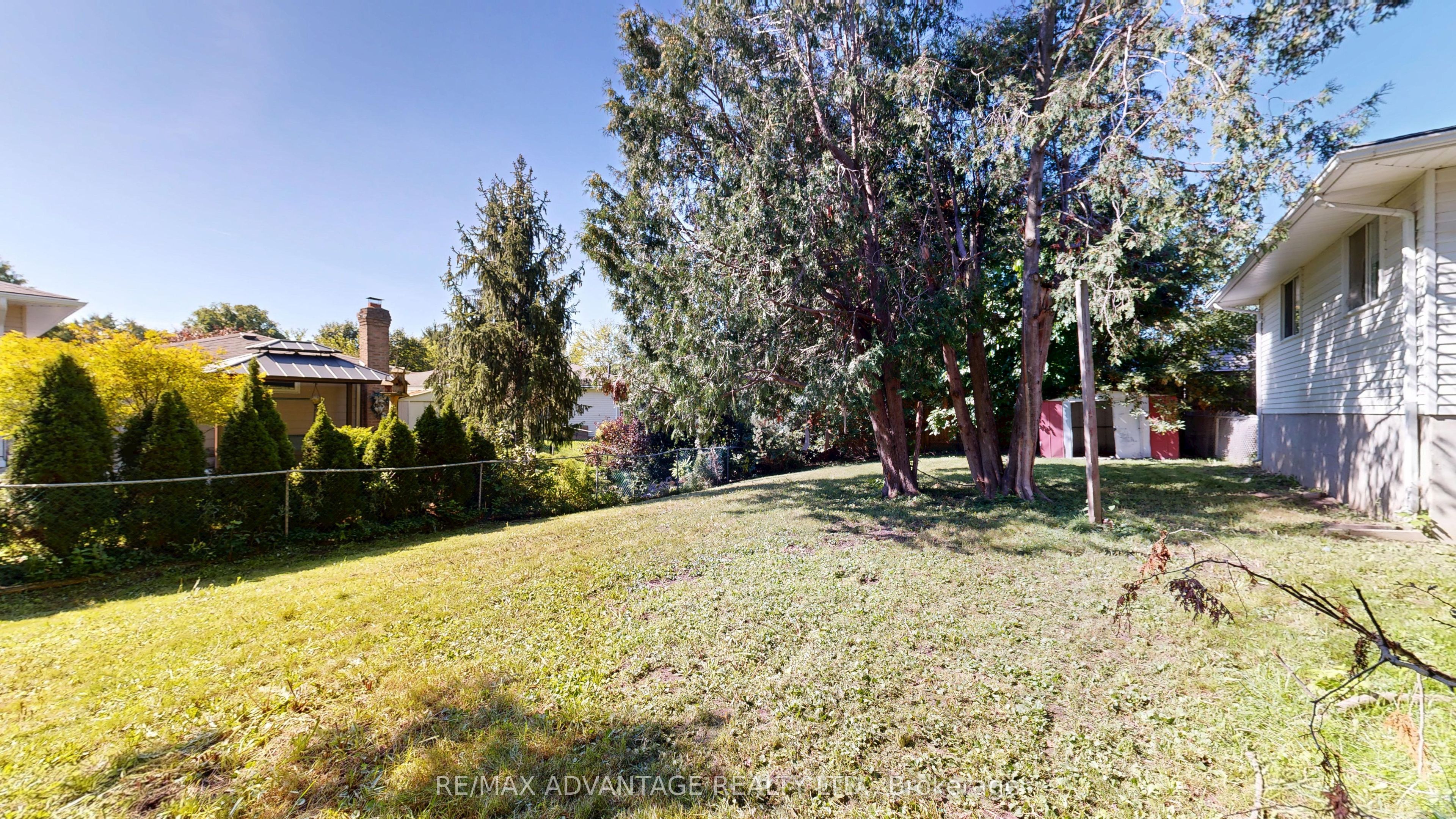 9 Camelot Crescent Property Photo 43