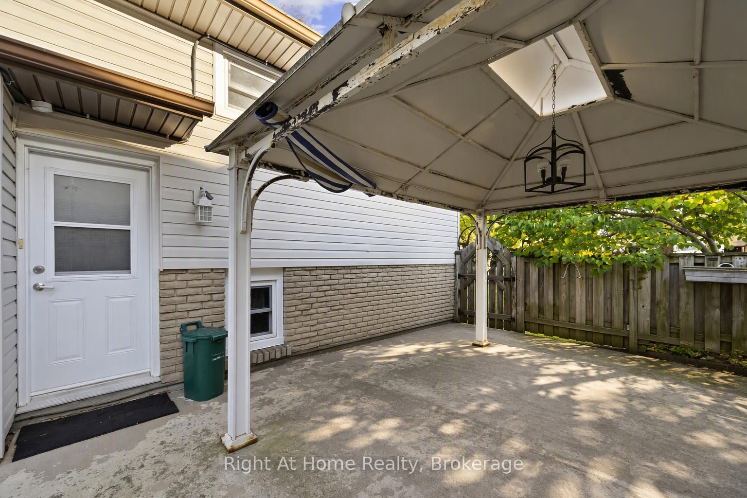 7315 FREEMAN Street Basement Property Photo 1