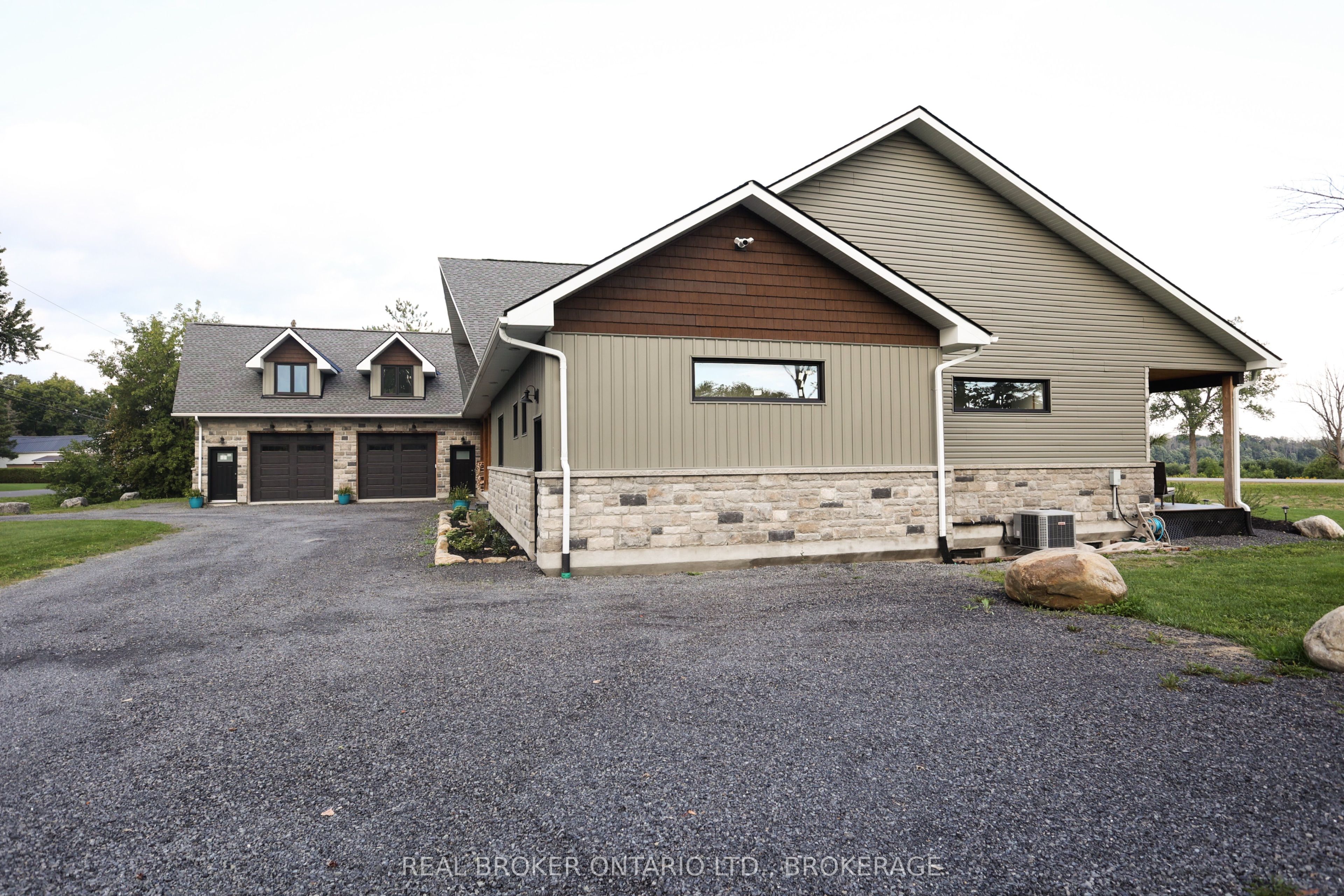 15616 Manning Road Property Photo 10