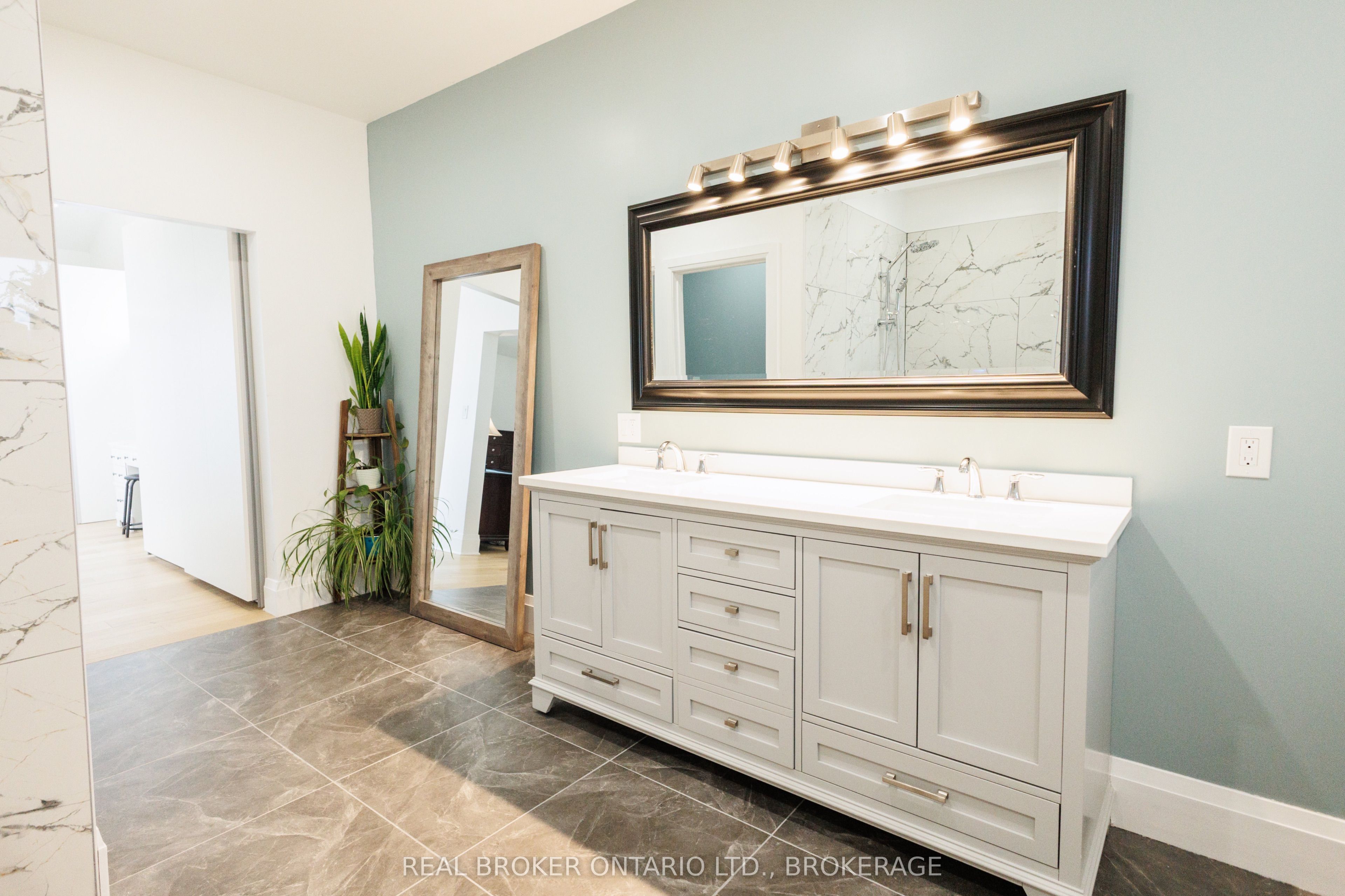 15616 Manning Road Property Photo 27