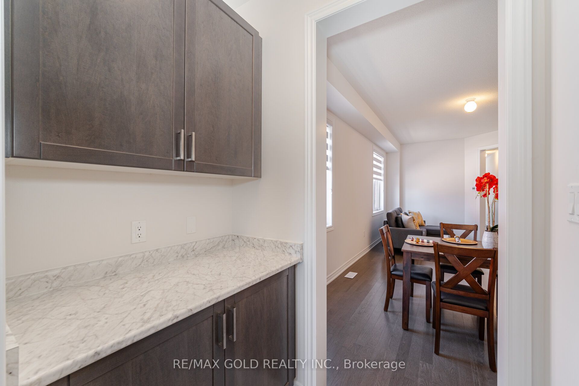 210 Chippewa Avenue Property Photo 11