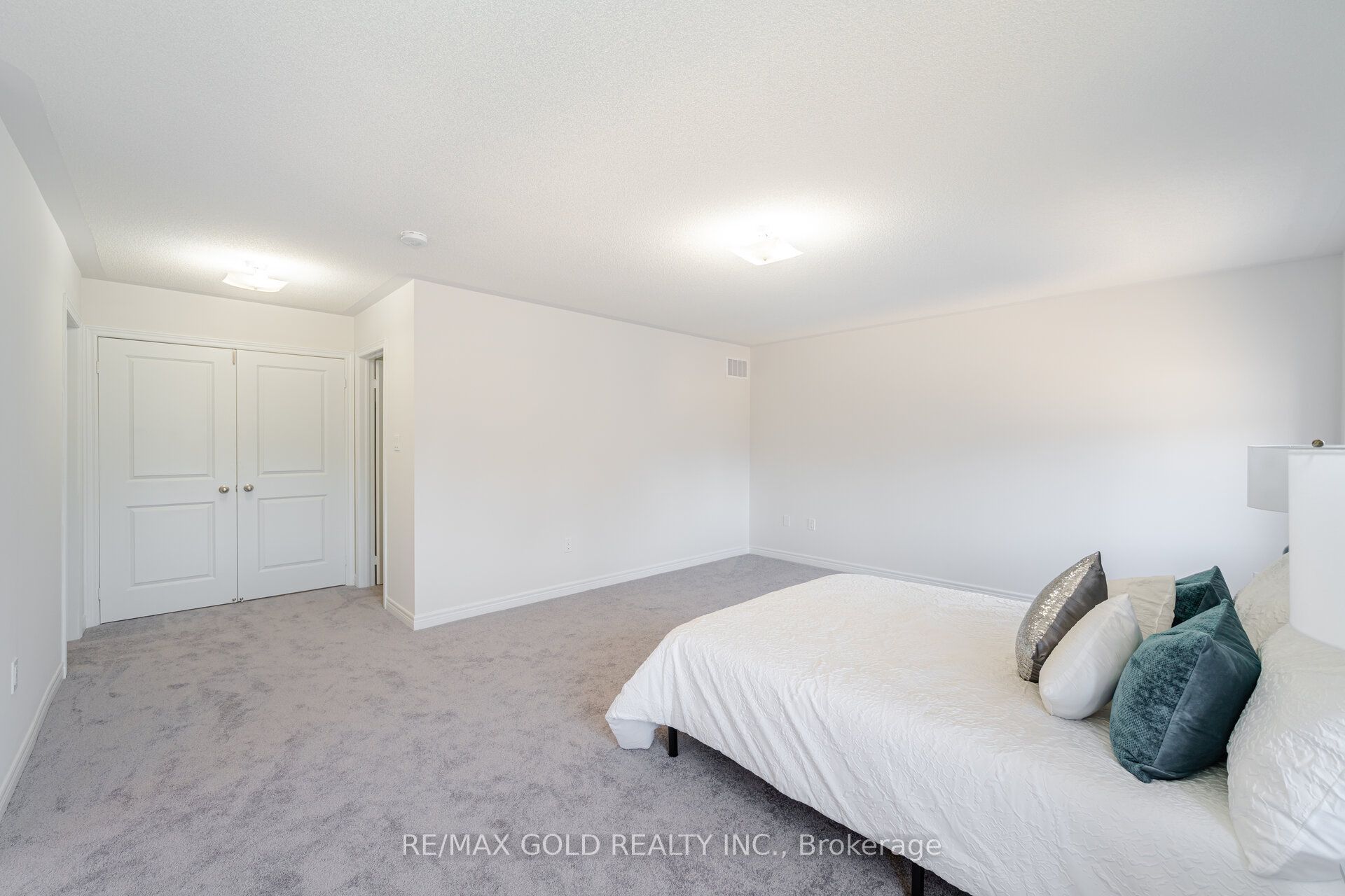 210 Chippewa Avenue Property Photo 31