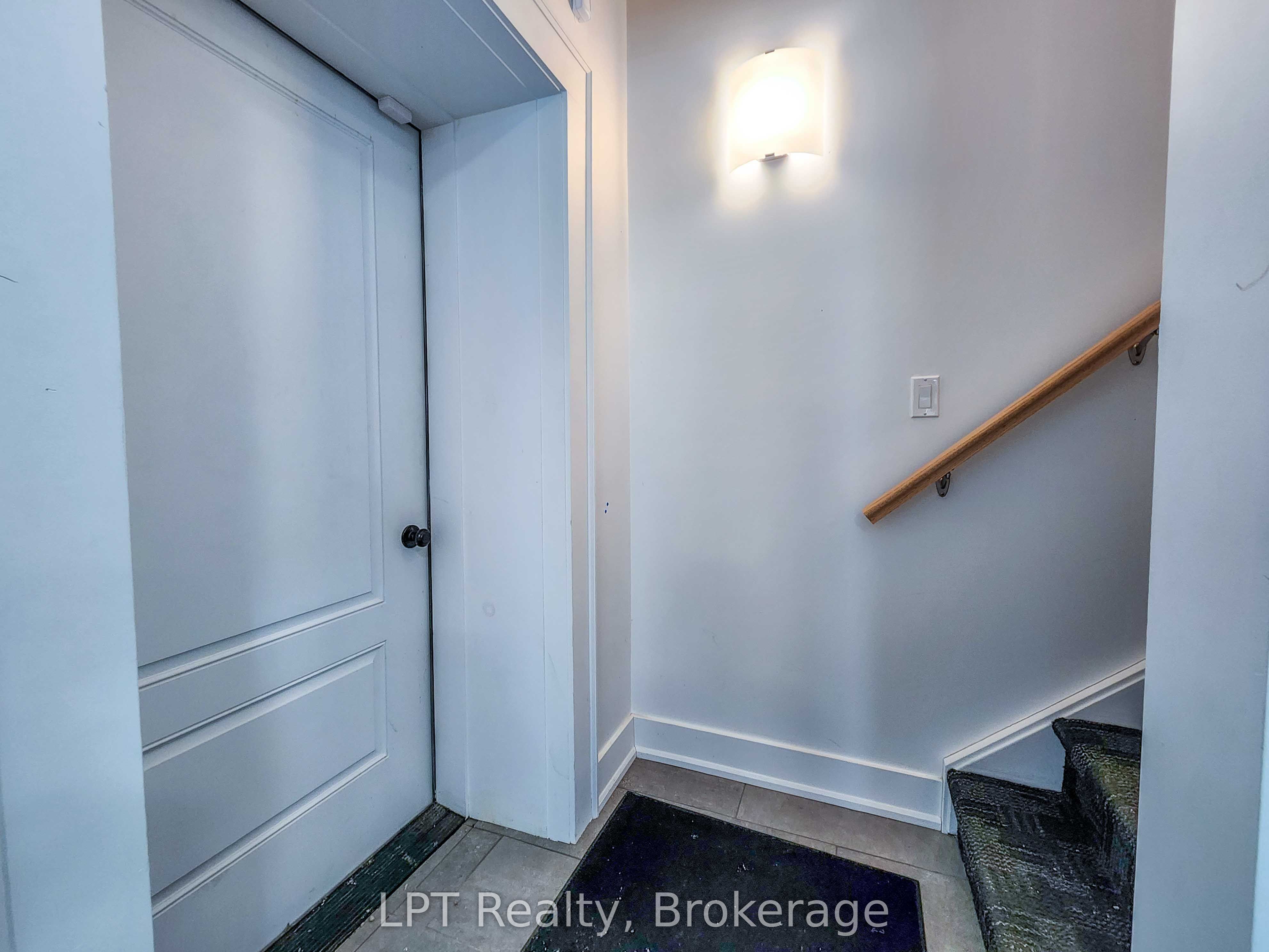 12 Leggett Lane Unit #3 Property Photo 3