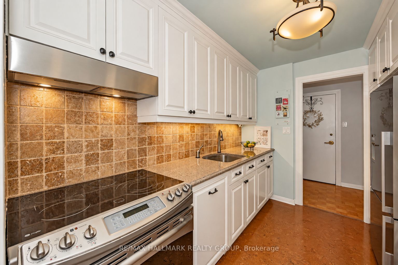 2625 Regina Street 1706 Property Photo 6