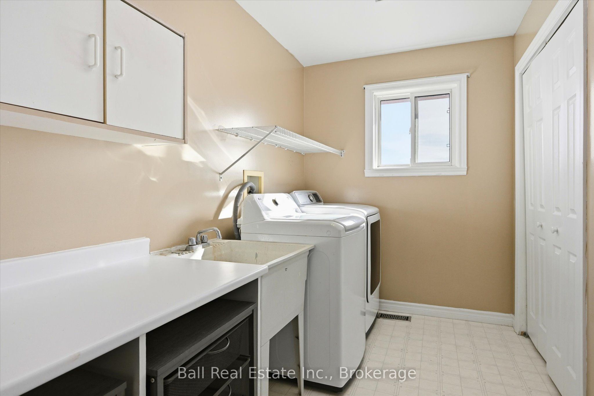 323 Cadigan Road Property Photo 21