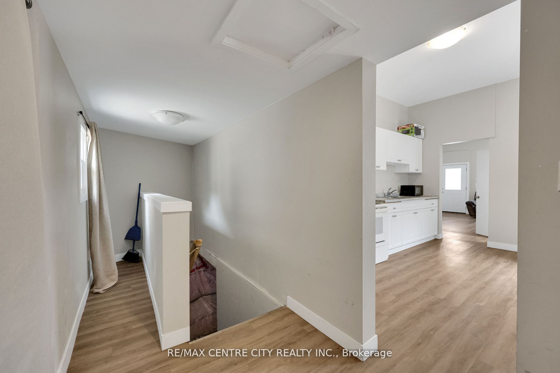 101 Hamilton Road Property Photo 10