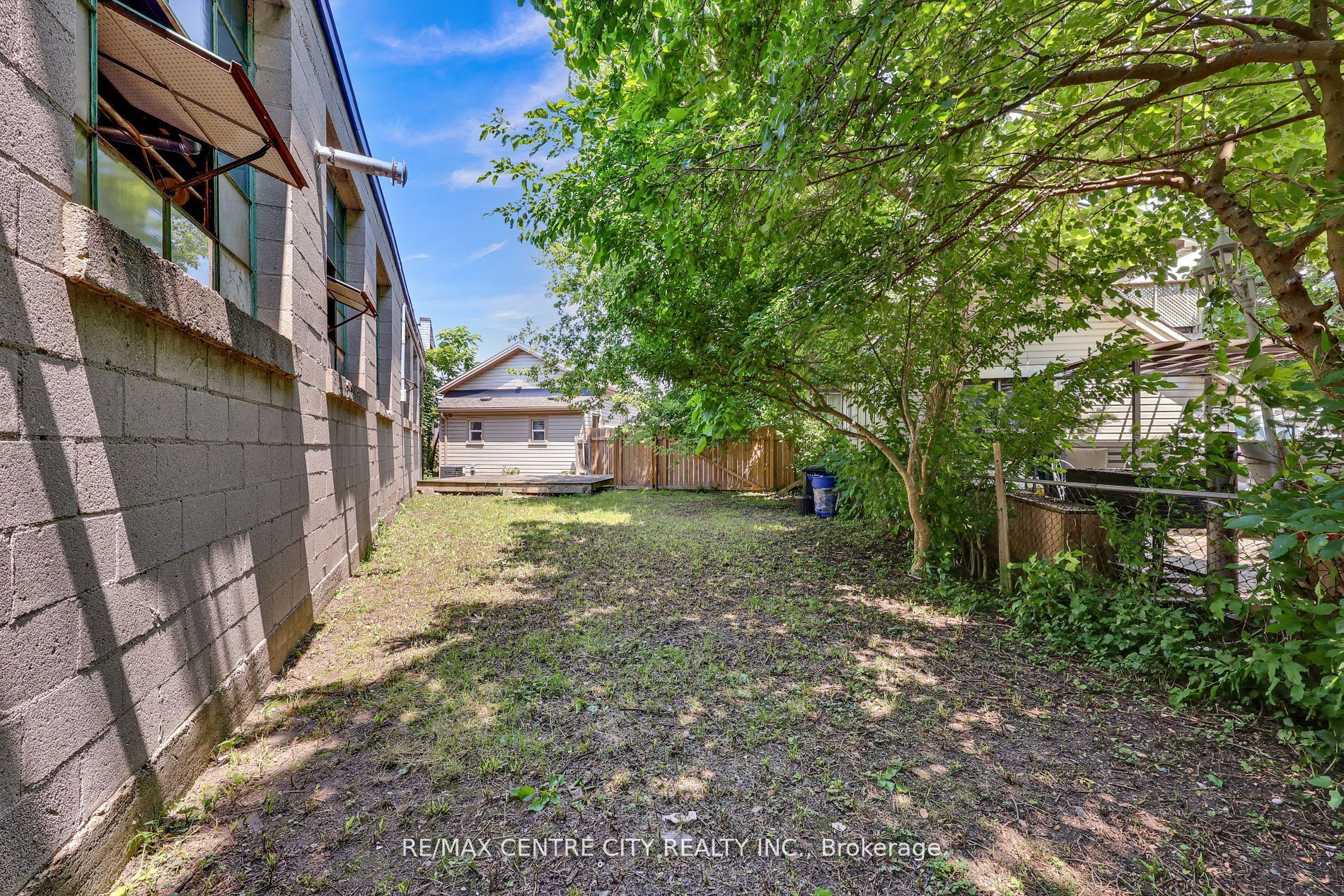 101 Hamilton Road Property Photo 21