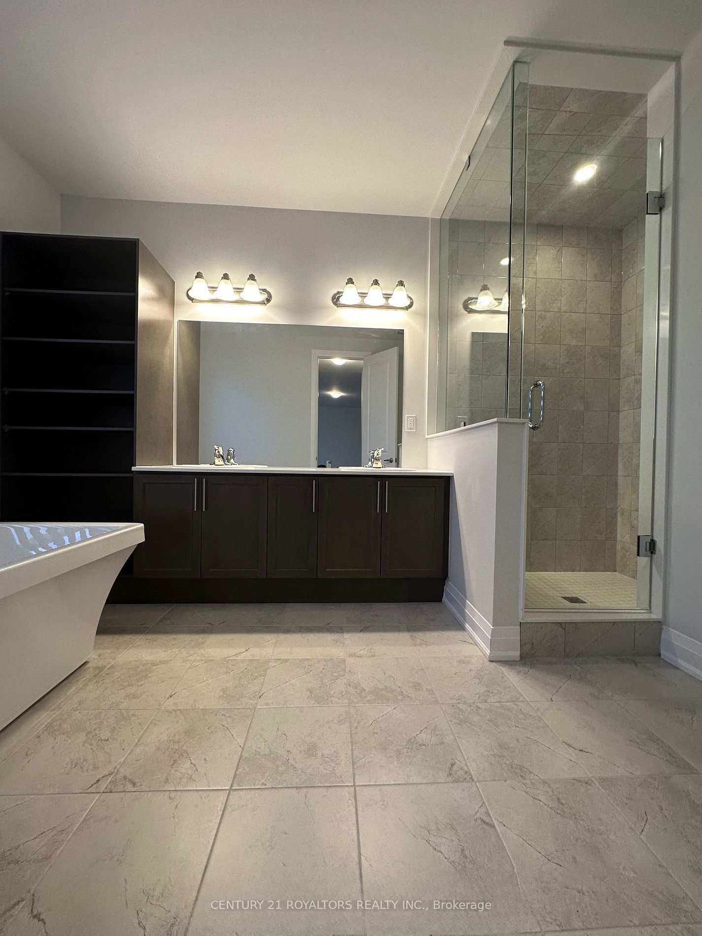 536 Bedi Drive Property Photo 14