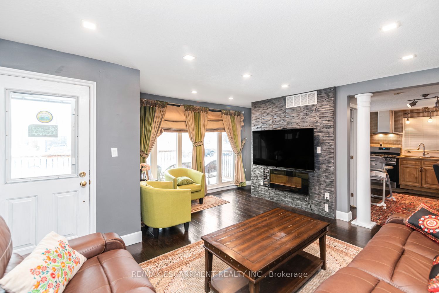 243 Federal Street Property Photo 6