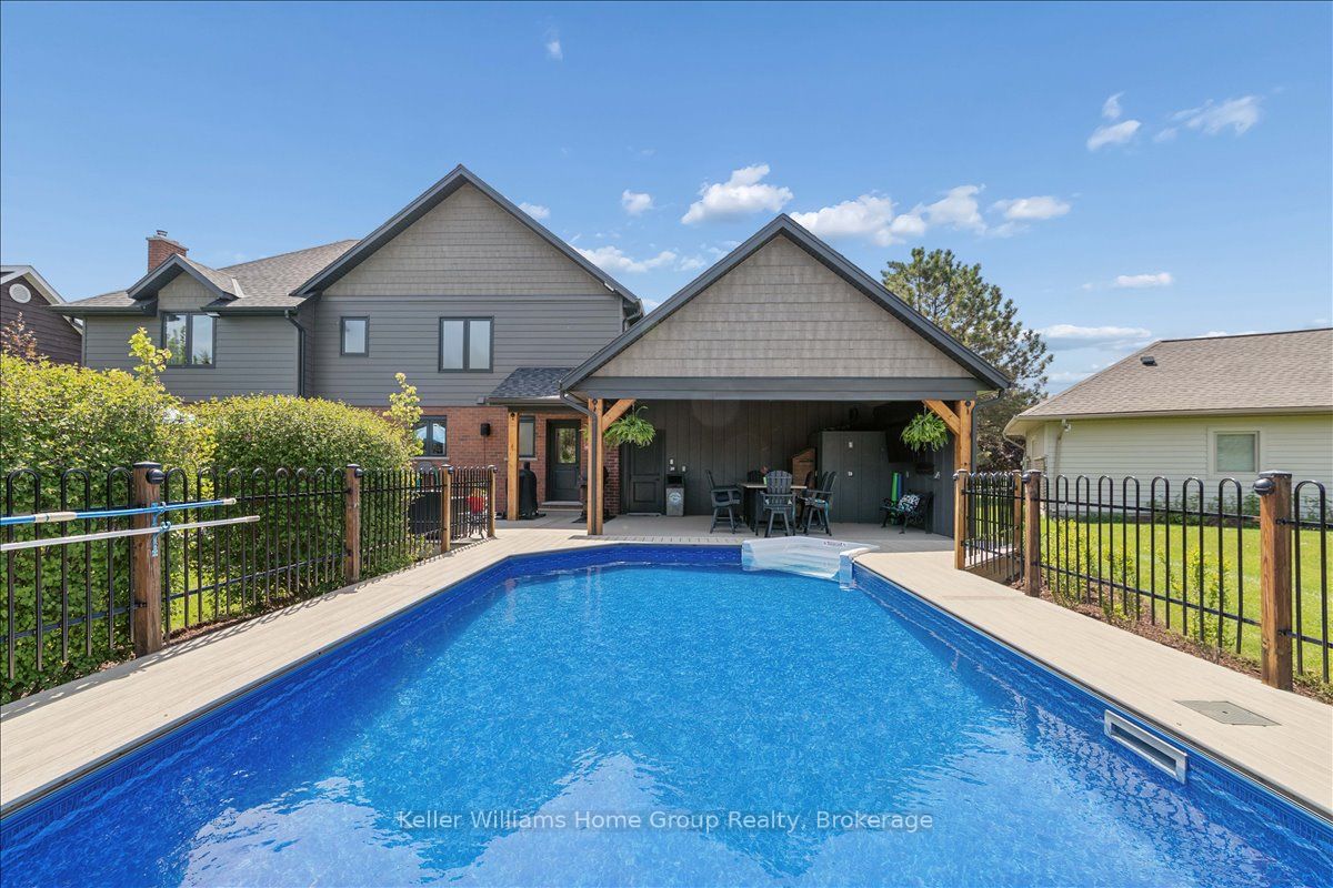 8 Stonefield Drive Property Photo 4