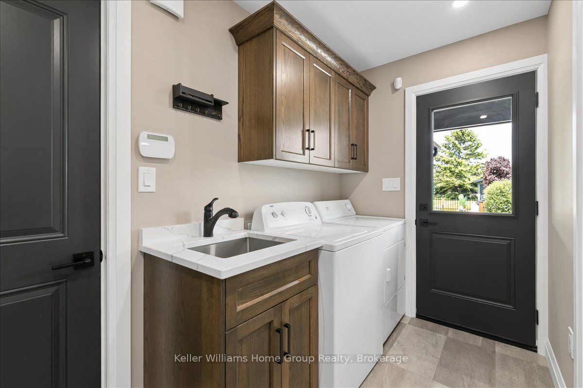 8 Stonefield Drive Property Photo 21