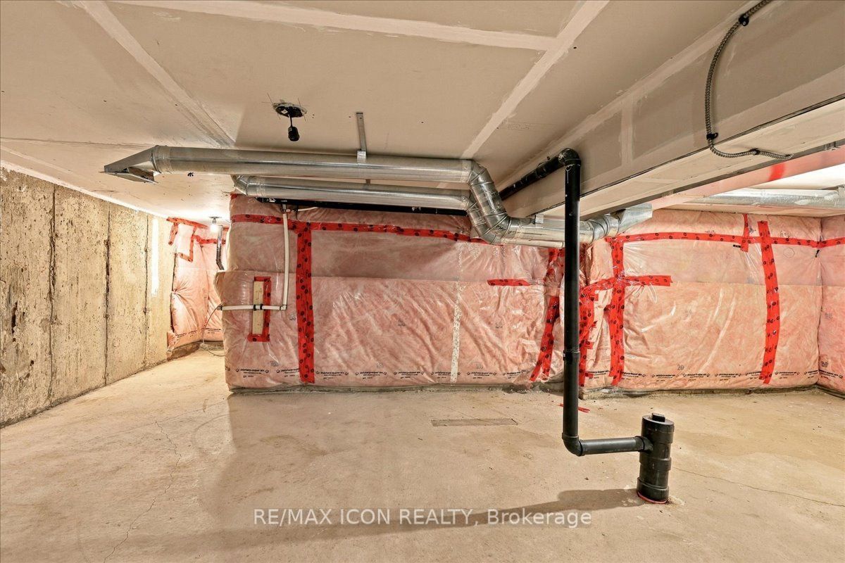 908 Apple Hill Lane 75 Property Photo 15