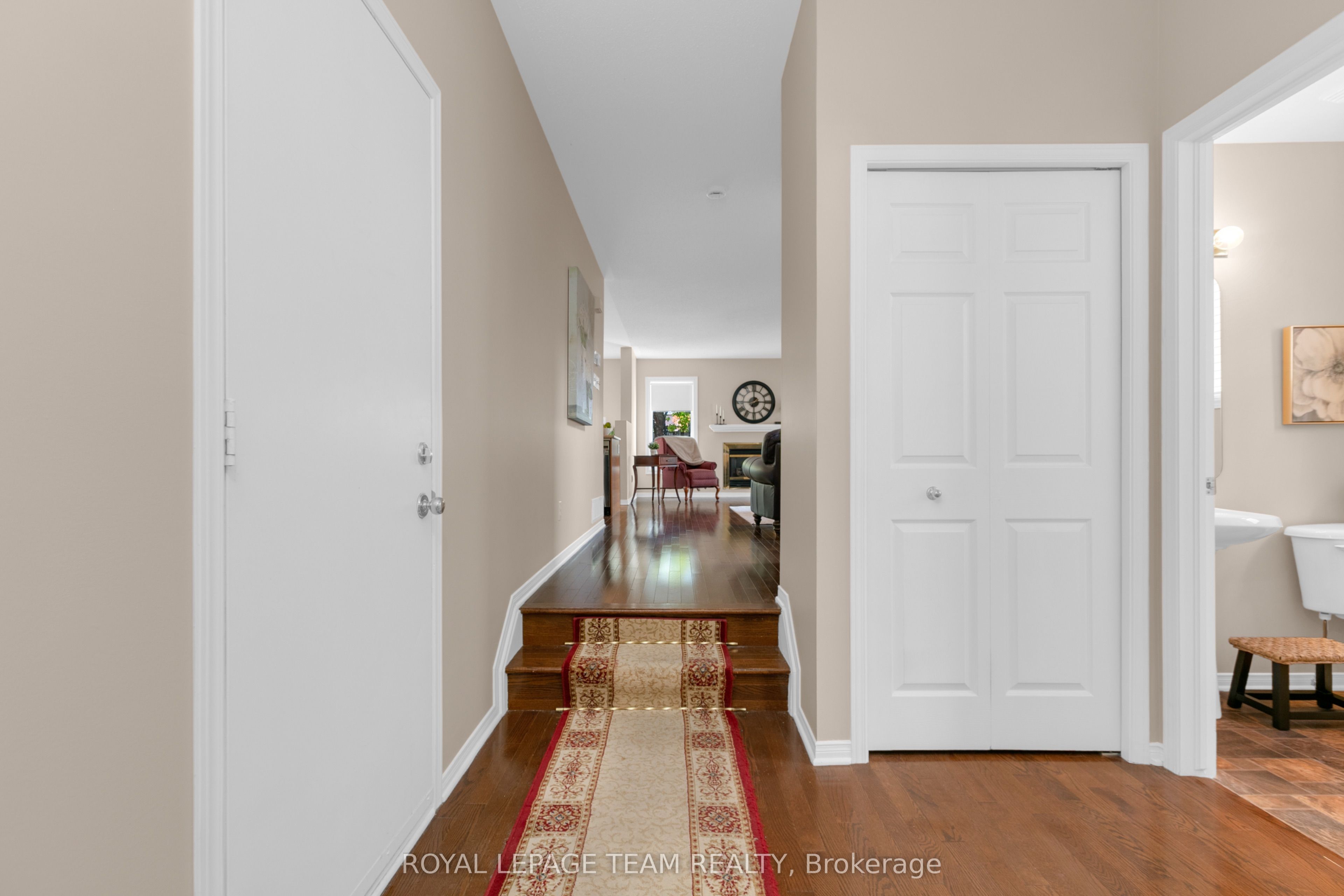 28 Appledale Drive Property Photo 4