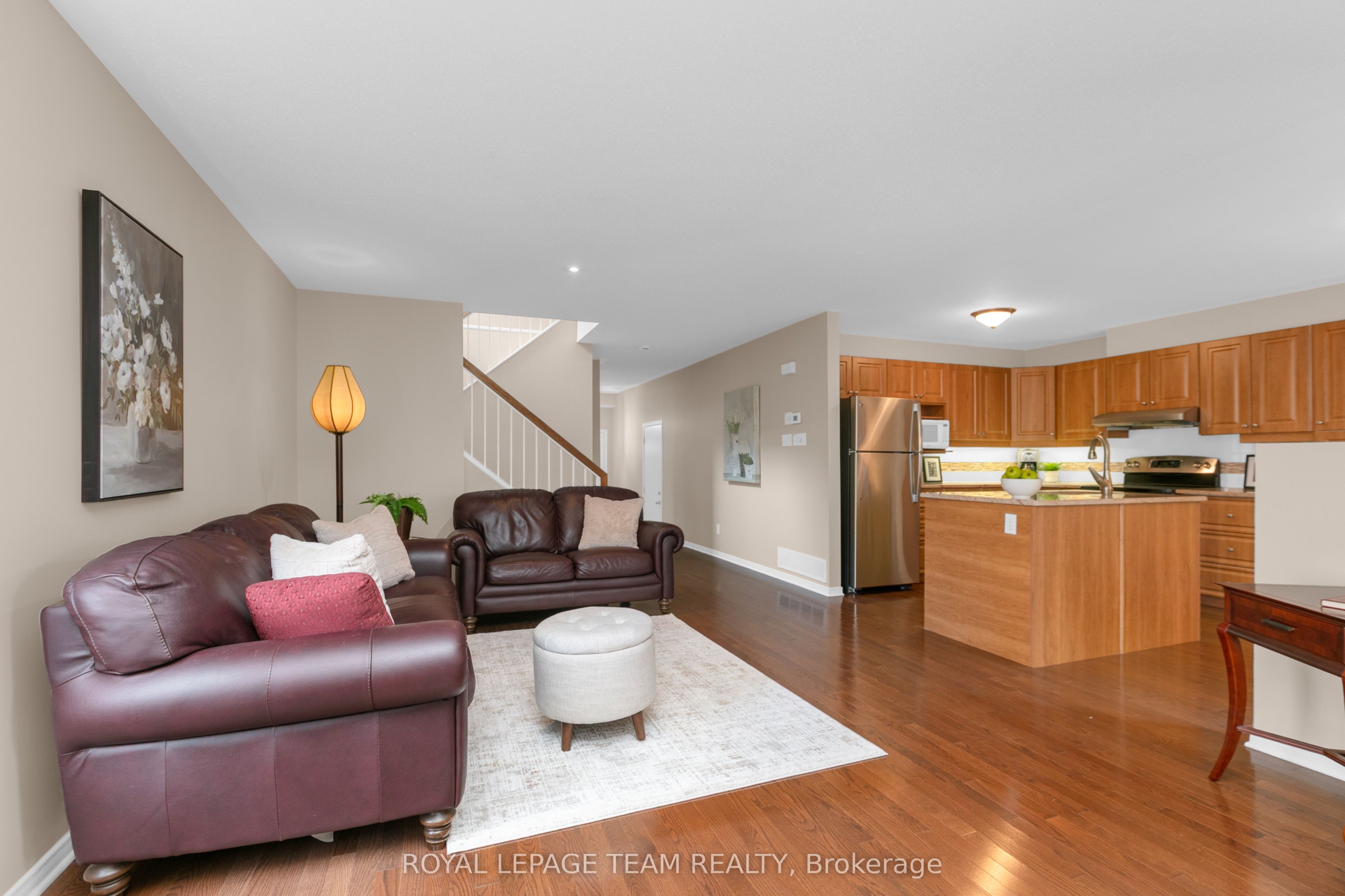 28 Appledale Drive Property Photo 6