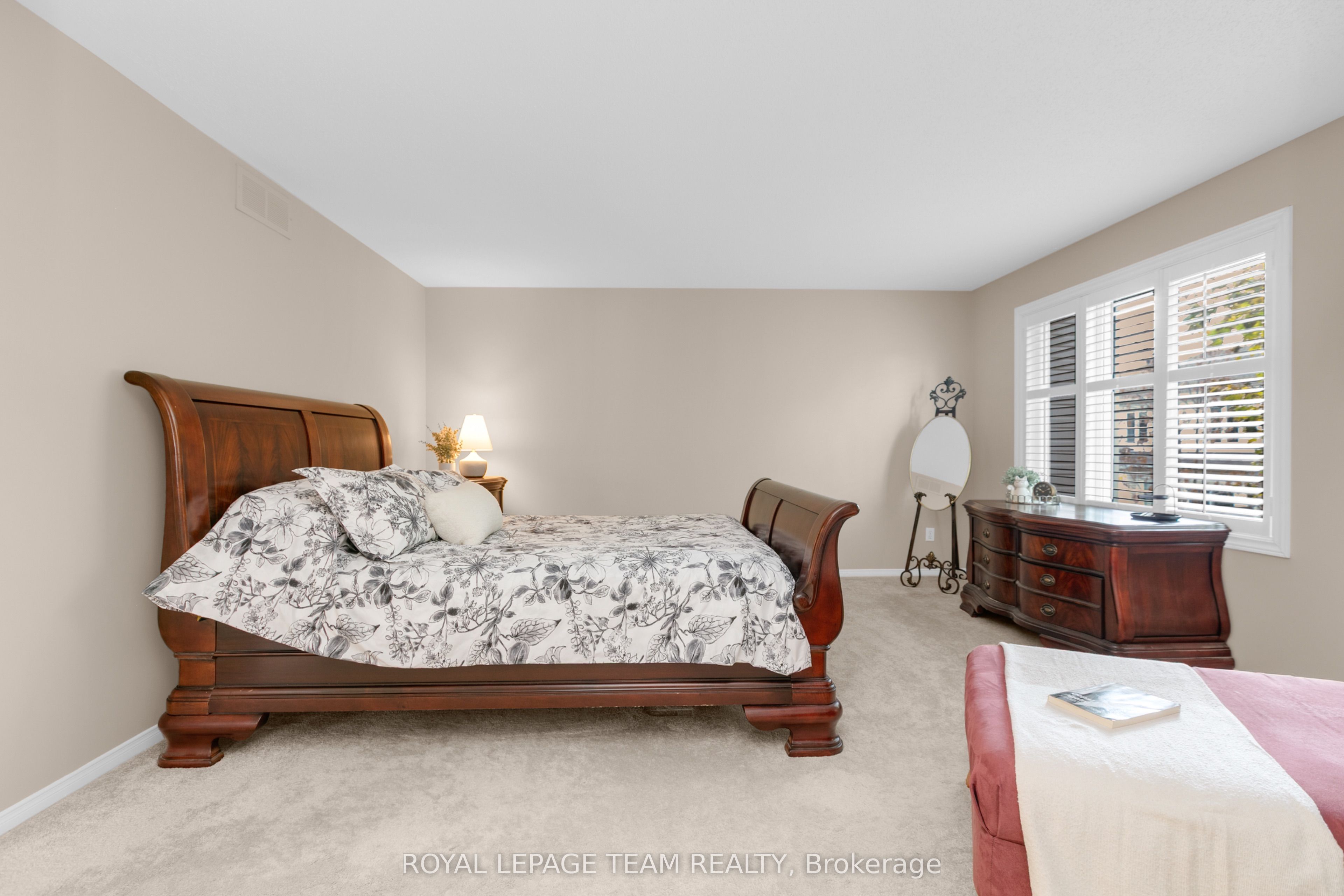 28 Appledale Drive Property Photo 26