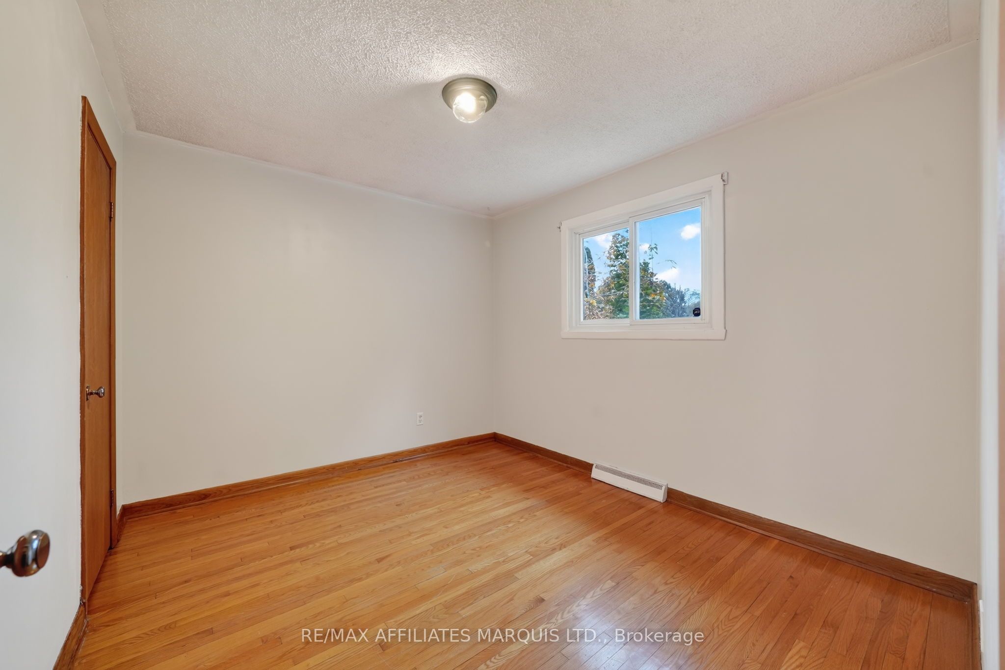 420 Anthony Street Property Photo 14