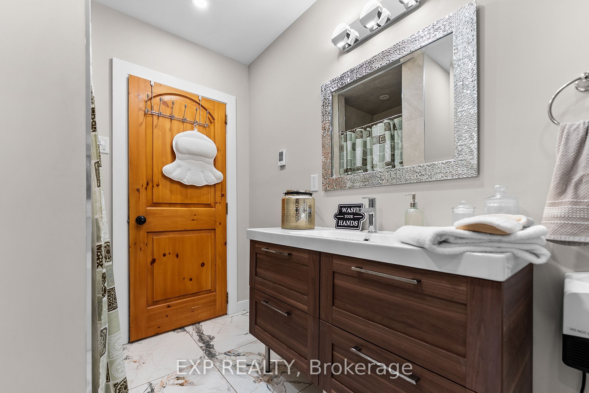 42195 Combermere Road Property Photo 29