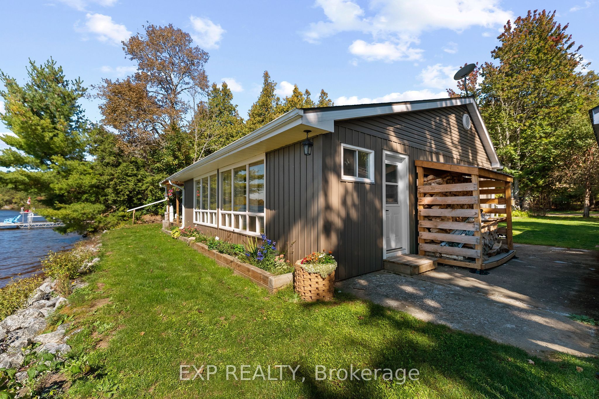 42195 Combermere Road Property Photo 36