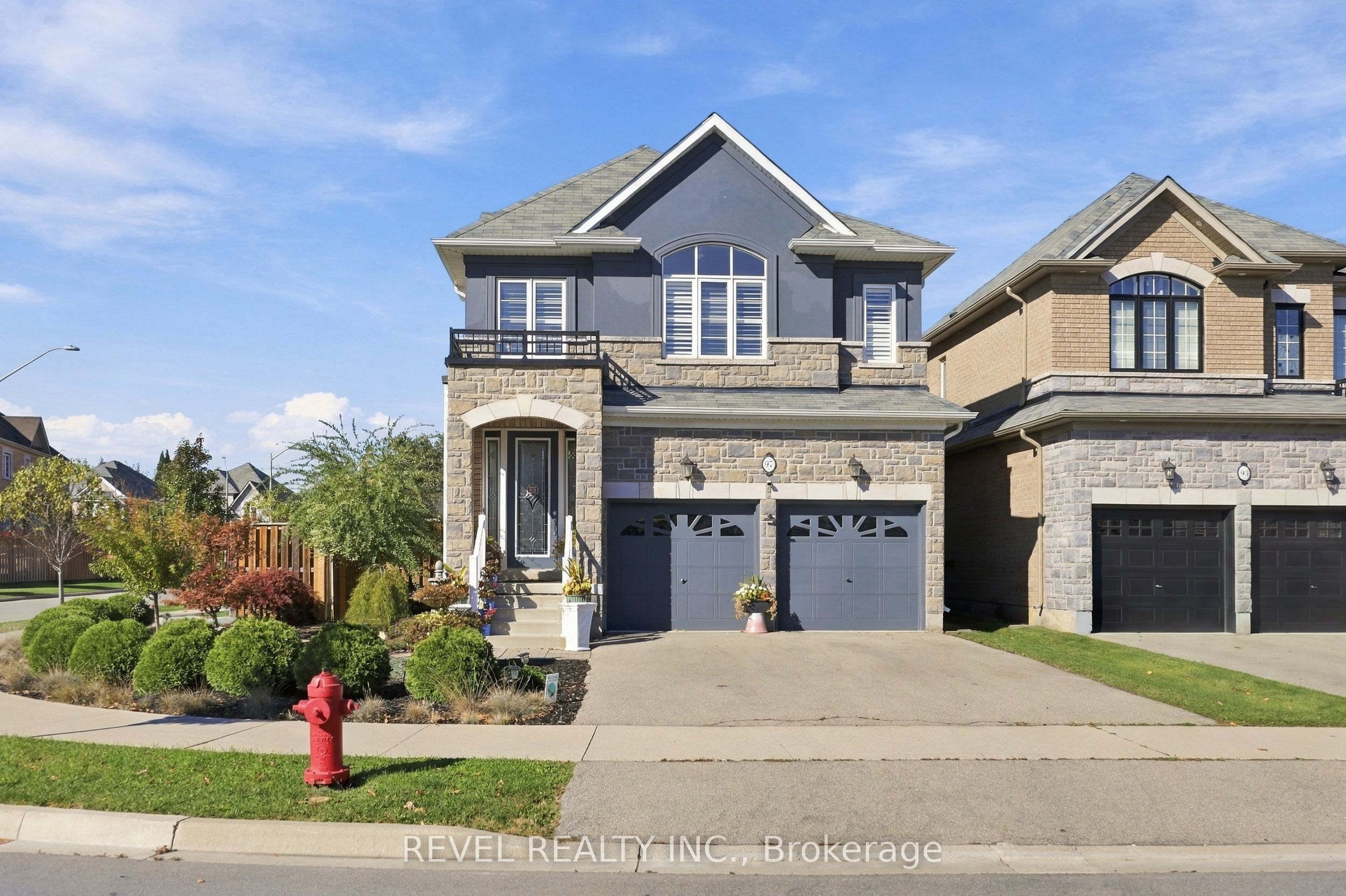 97 Narbonne Crescent Property Photo 1