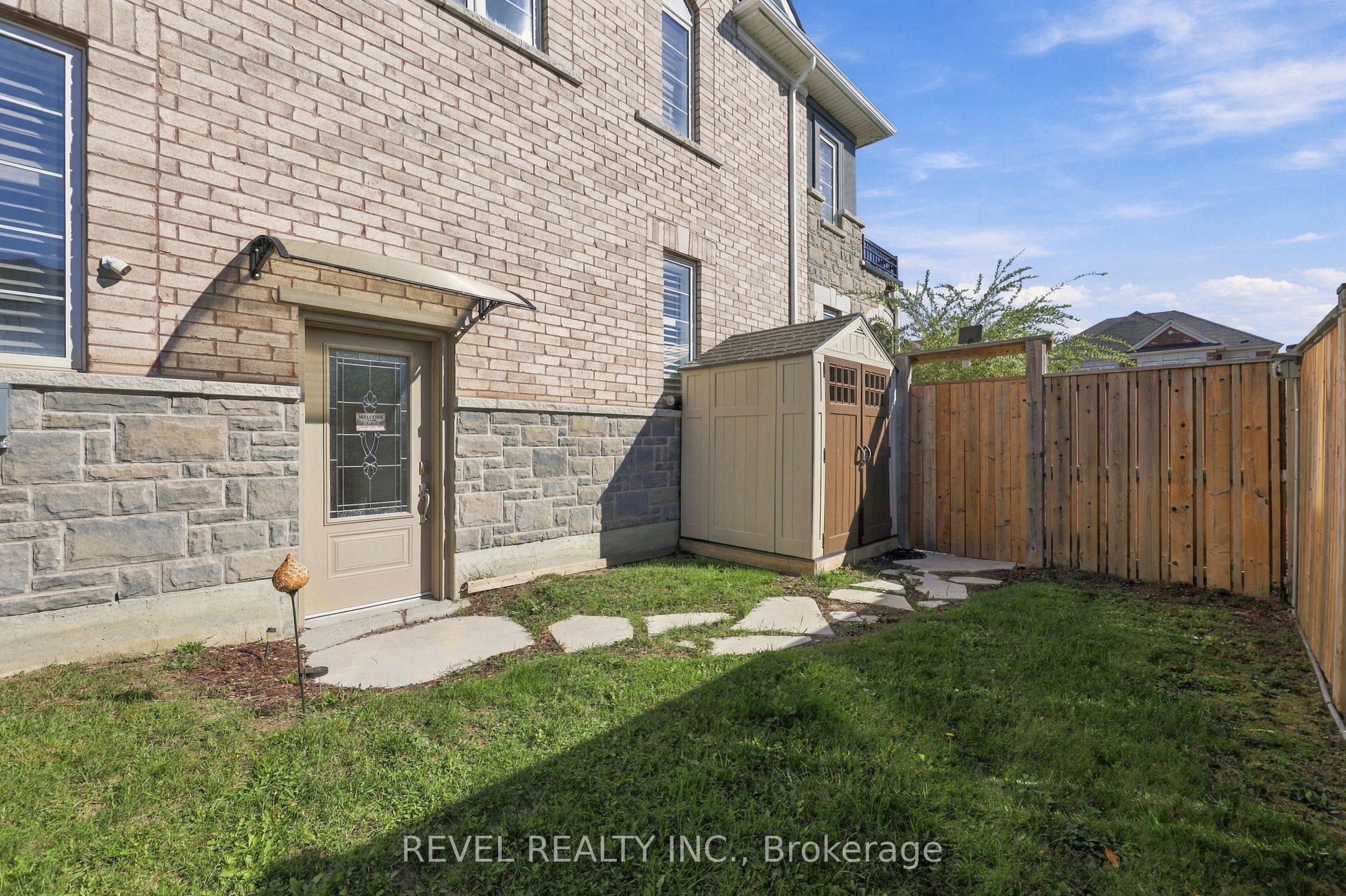 97 Narbonne Crescent Property Photo 40