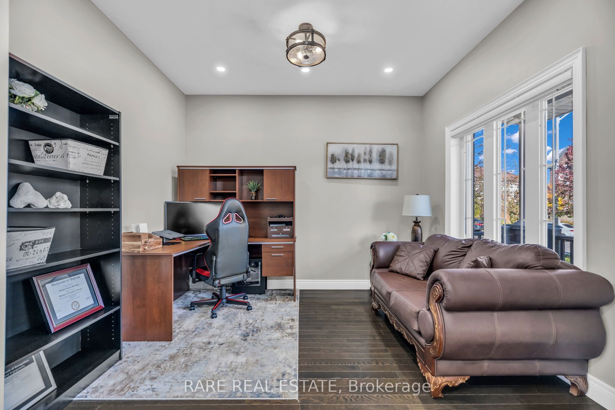 753 Pasture Rose Street Property Photo 7