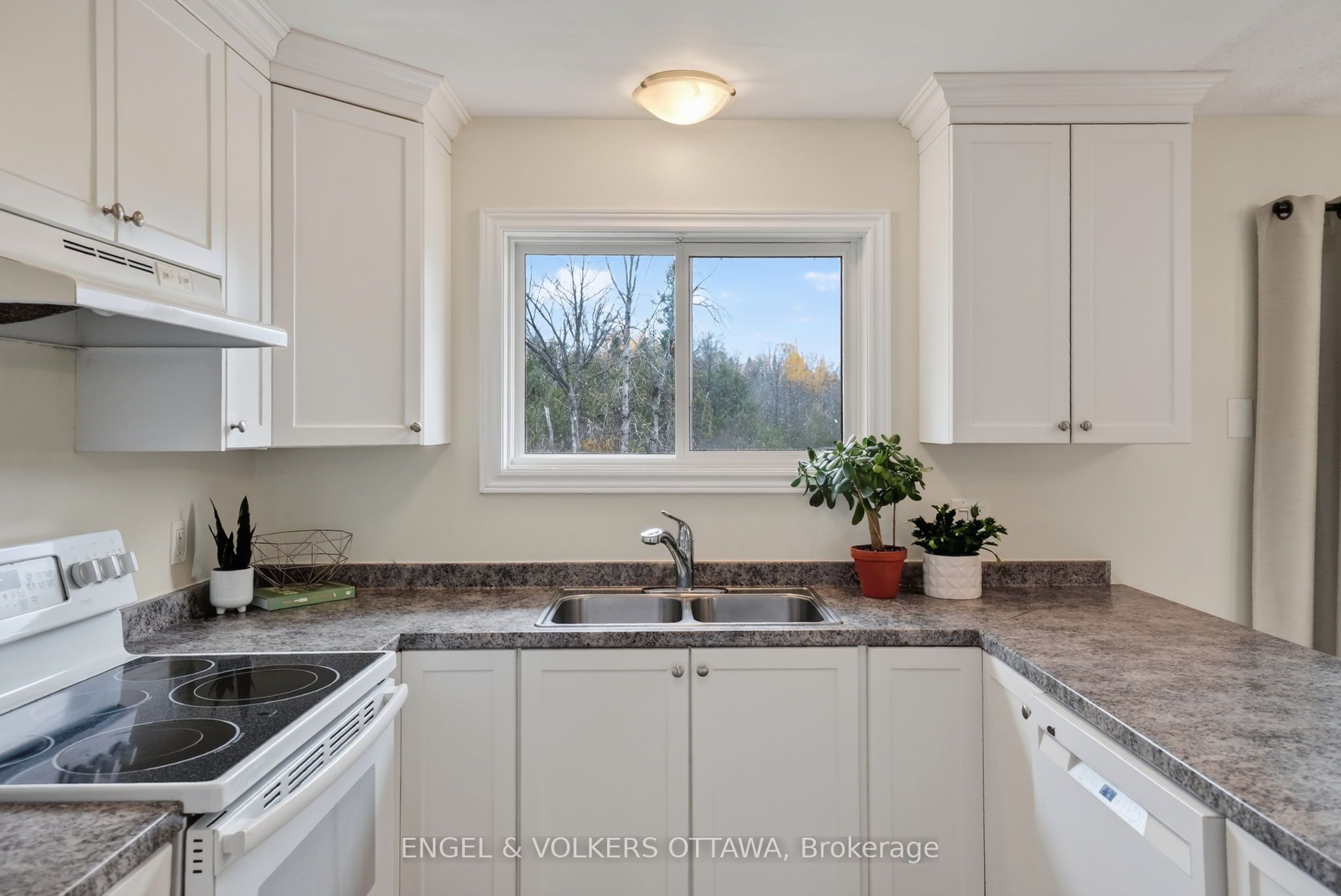 901 Ferguson Road Property Photo 19