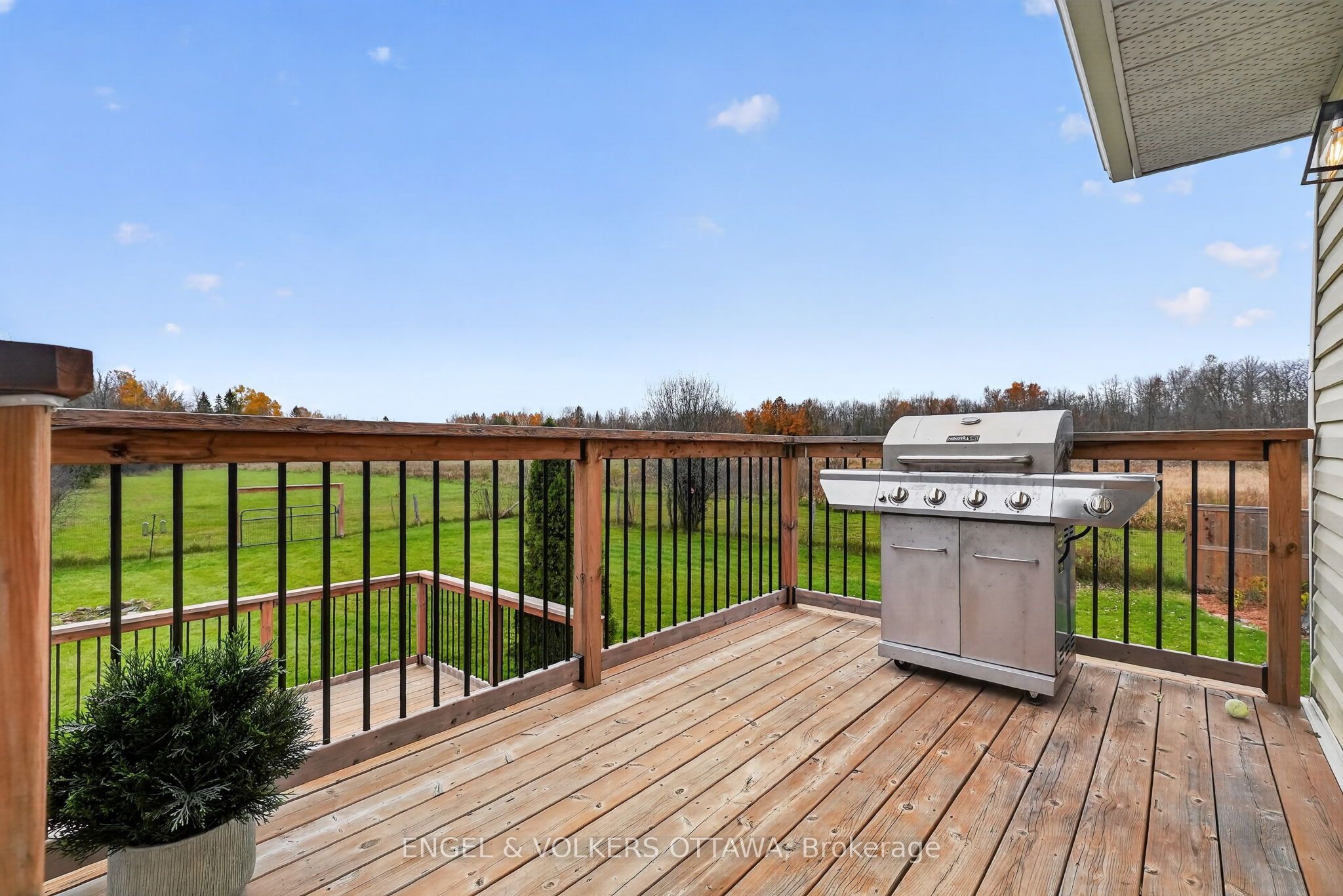 901 Ferguson Road Property Photo 37