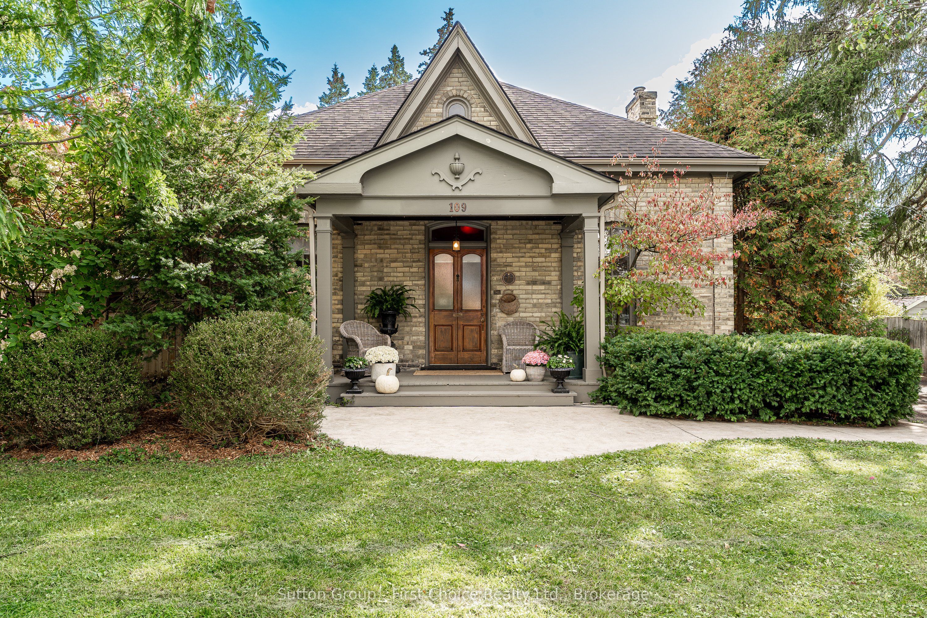 109 Cobourg Street