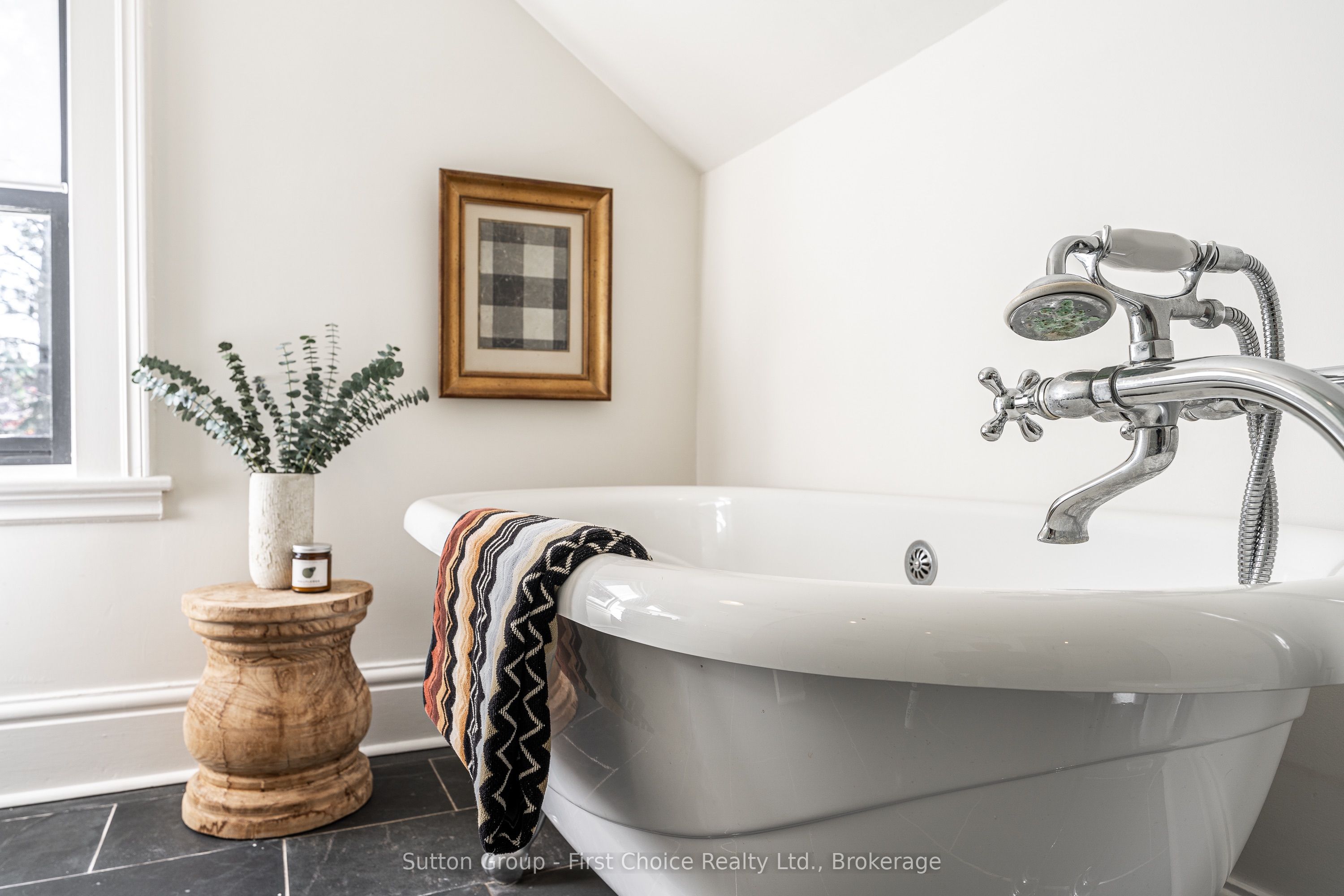 109 Cobourg Street Property Photo 44