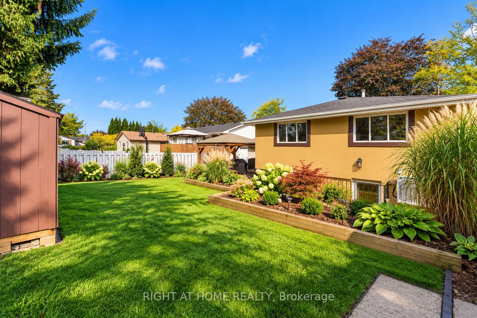 36 Hanover Place Property Photo 28
