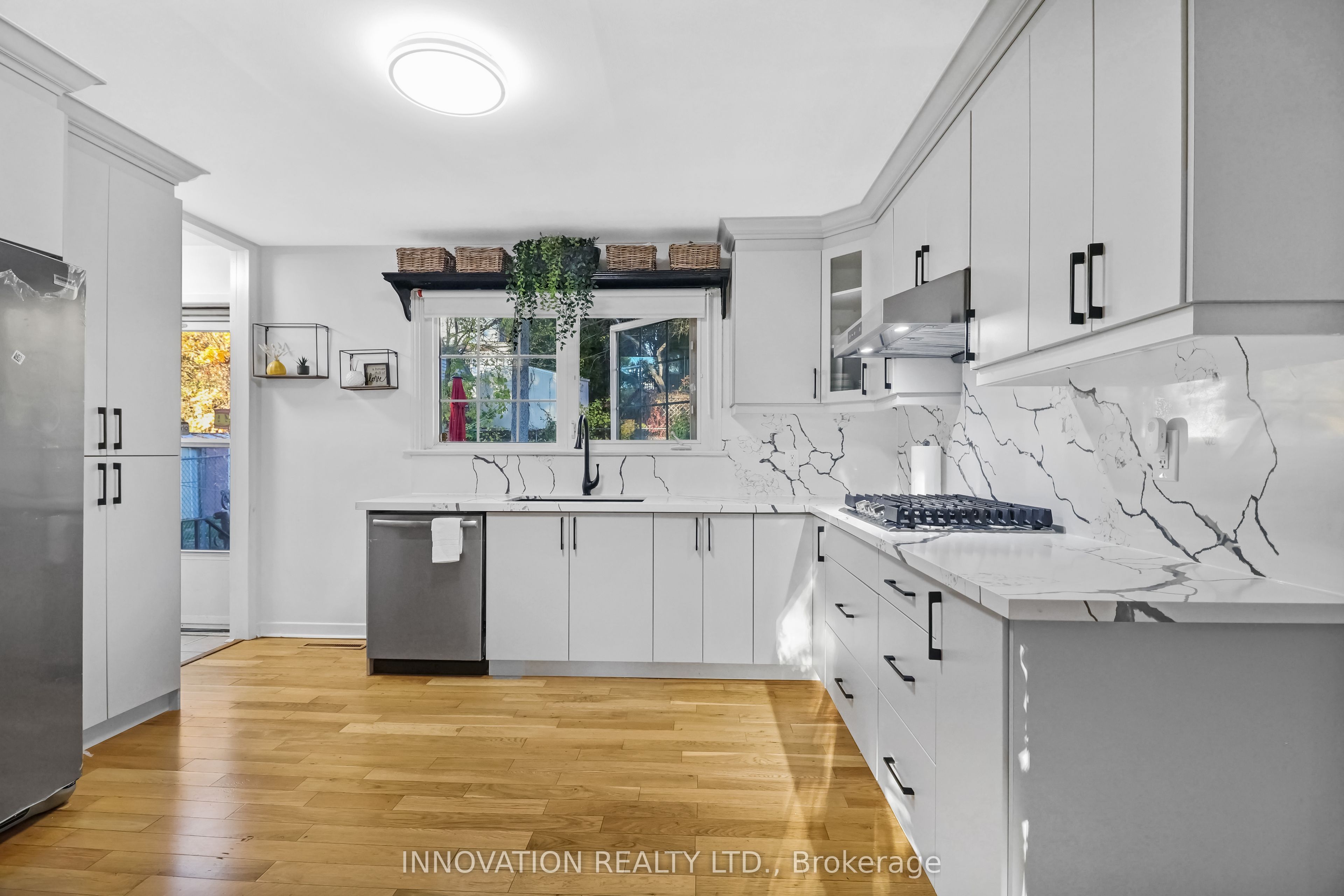 1781 Hutton Avenue Property Photo 22